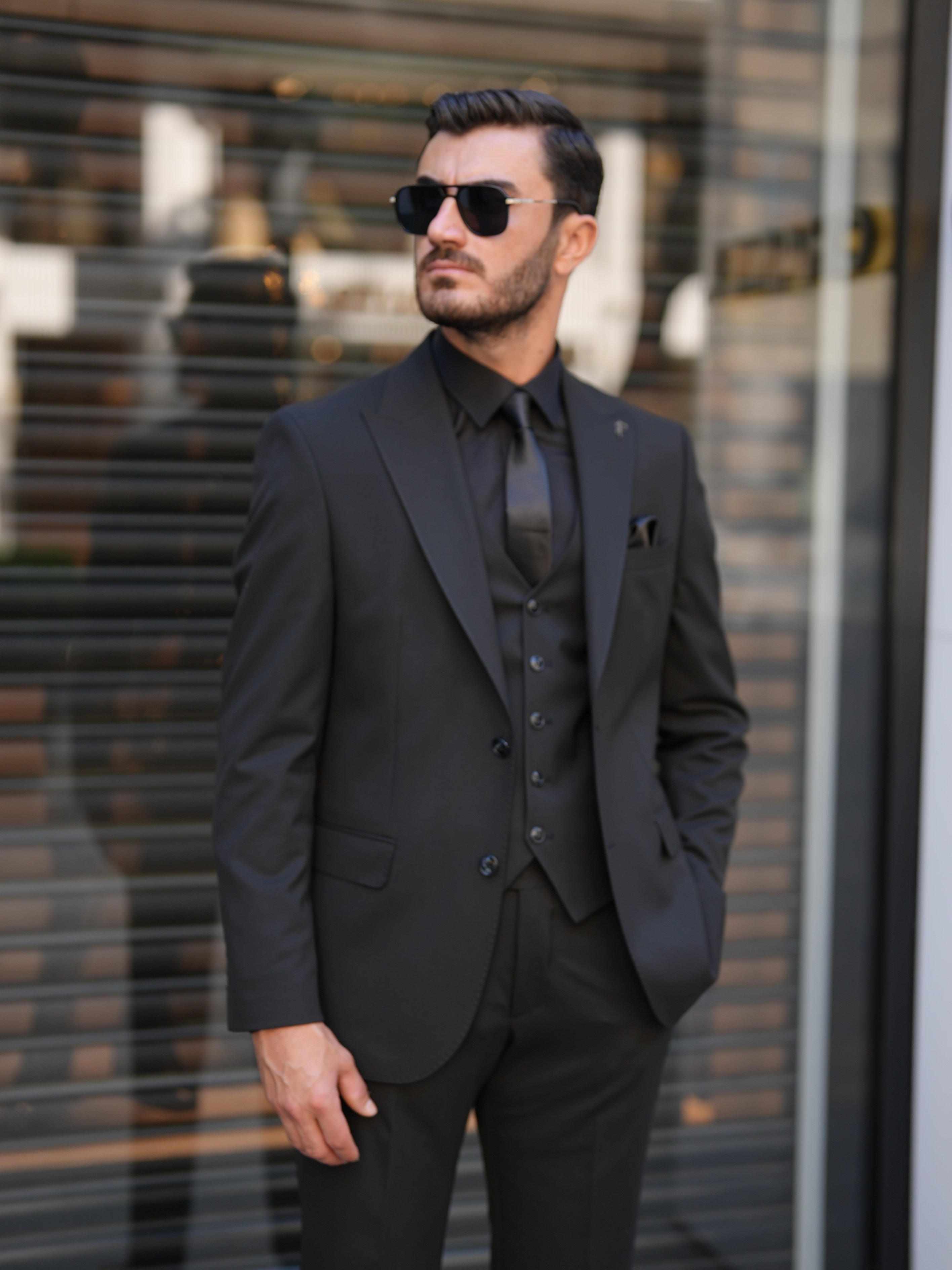 Erkek Slim Fit İtalyan Stil Takım Elbise - Siyah