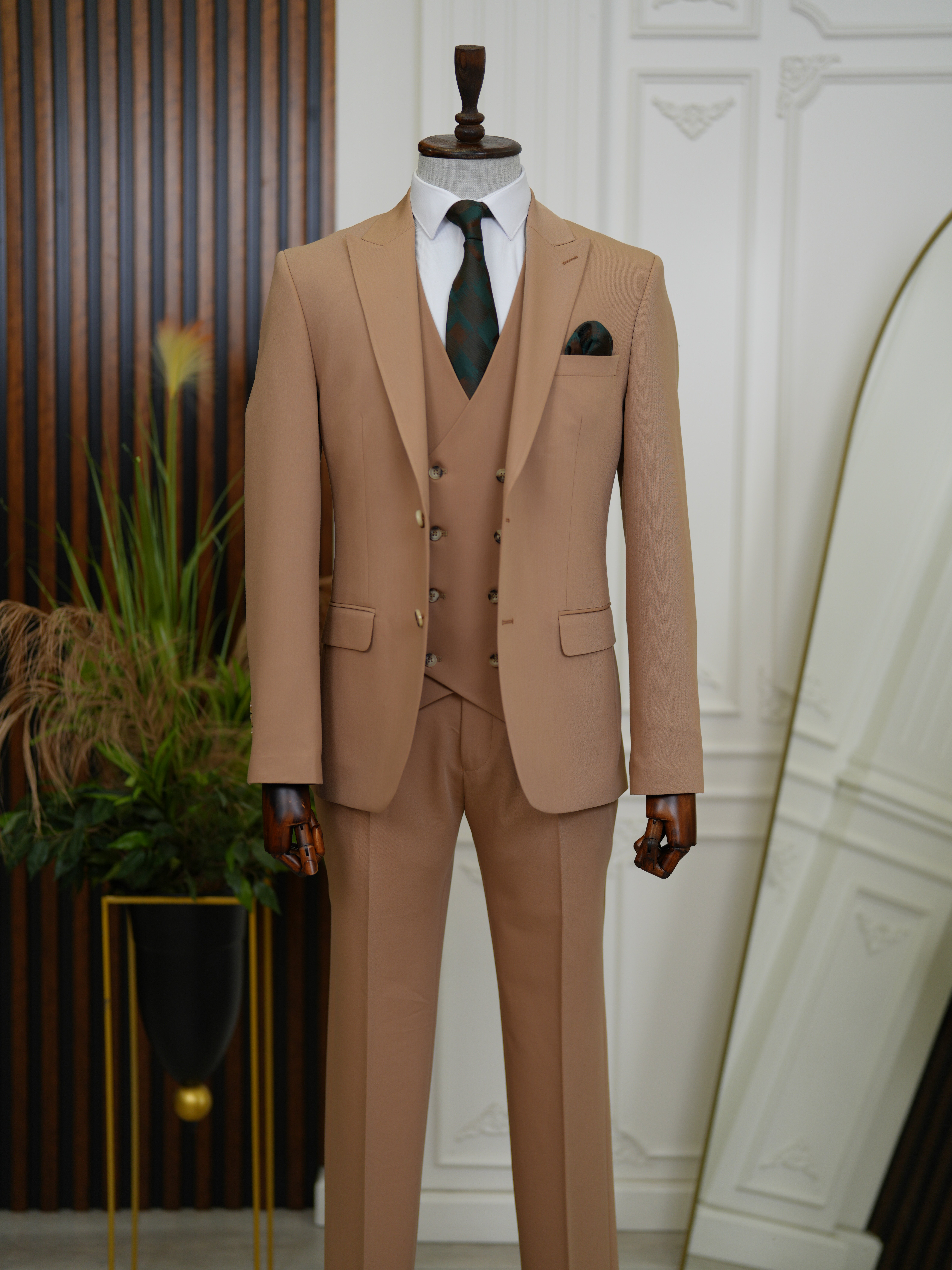 Erkek Slim Fit İtalyan Stil Yelekli Takım Elbise - Taba