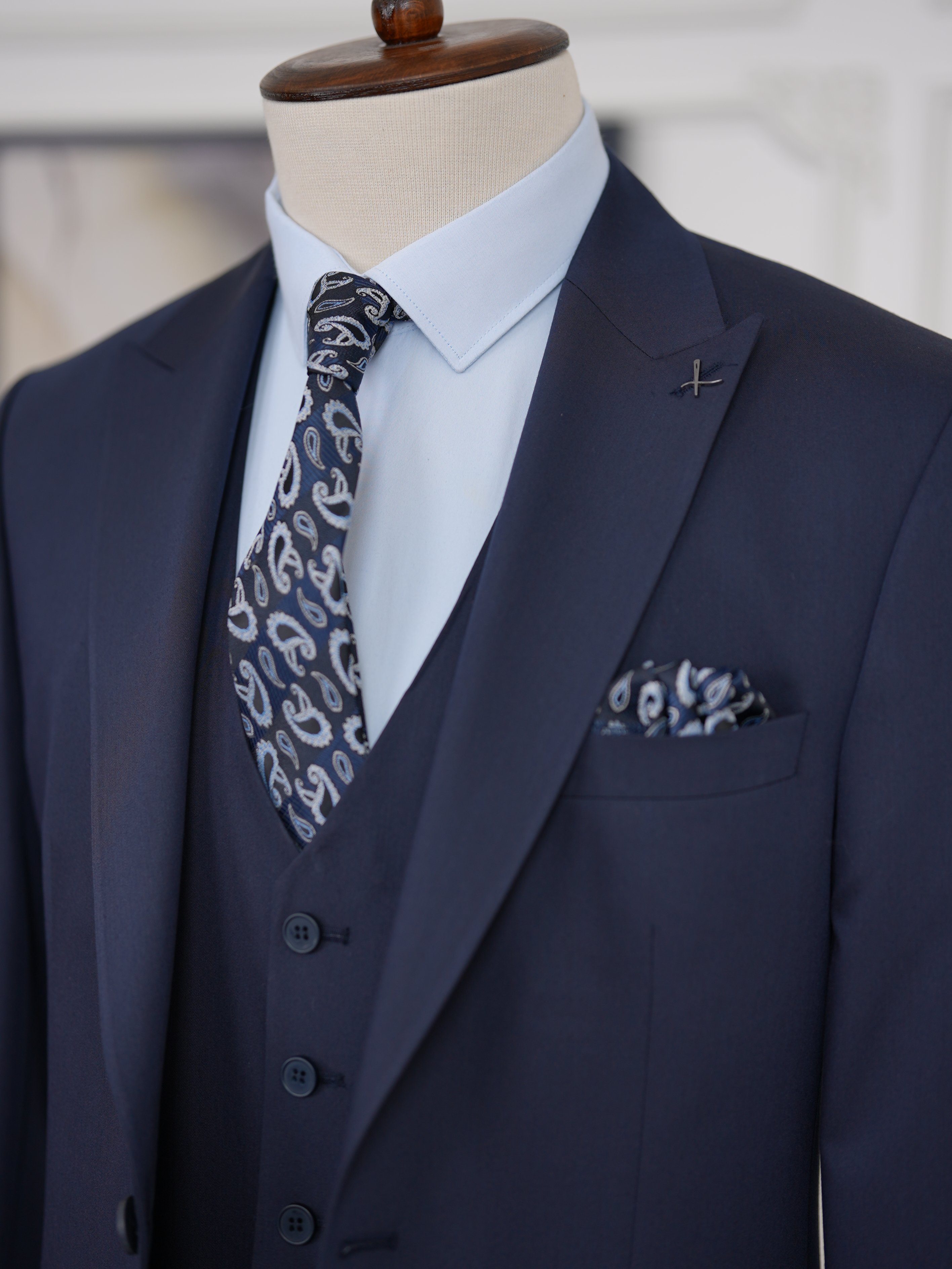 Erkek Slim Fit İtalyan Stil Yelekli Takım Elbise - Lacivert