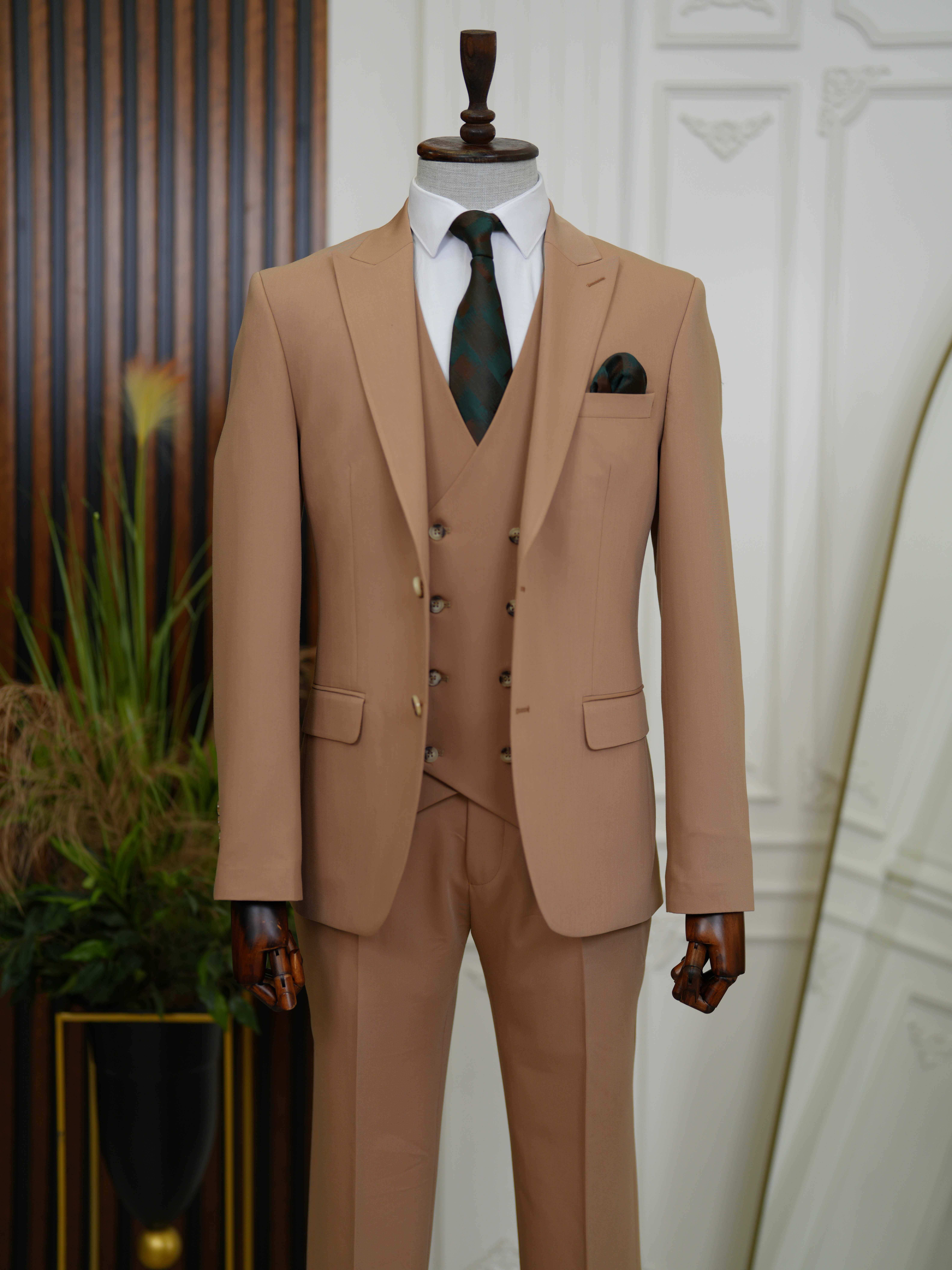 Erkek Slim Fit İtalyan Stil Yelekli Takım Elbise - Taba