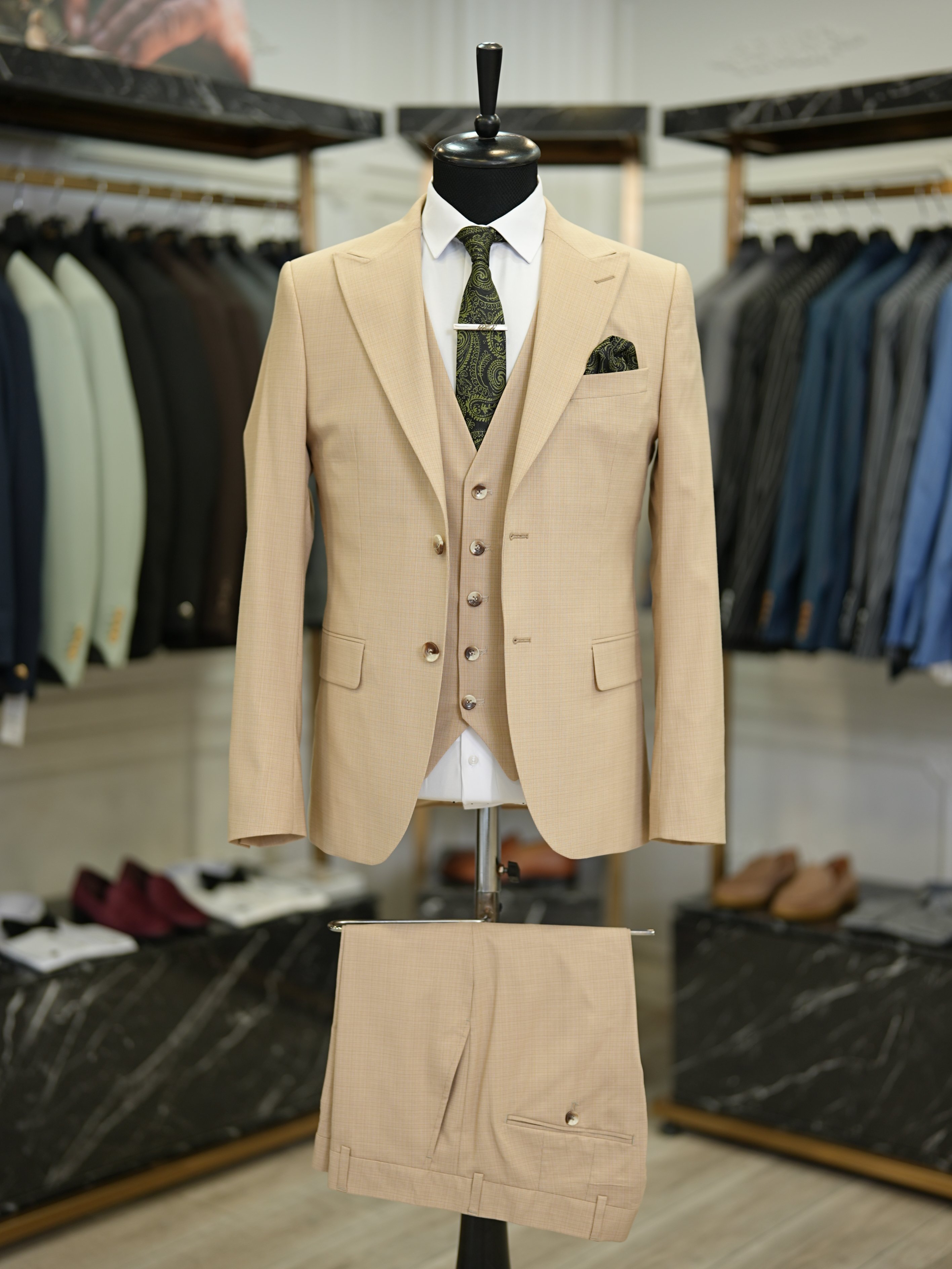 Abito da uomo collo a rondine stile italiano giacca slim fit gilet pantaloni - caffè latte