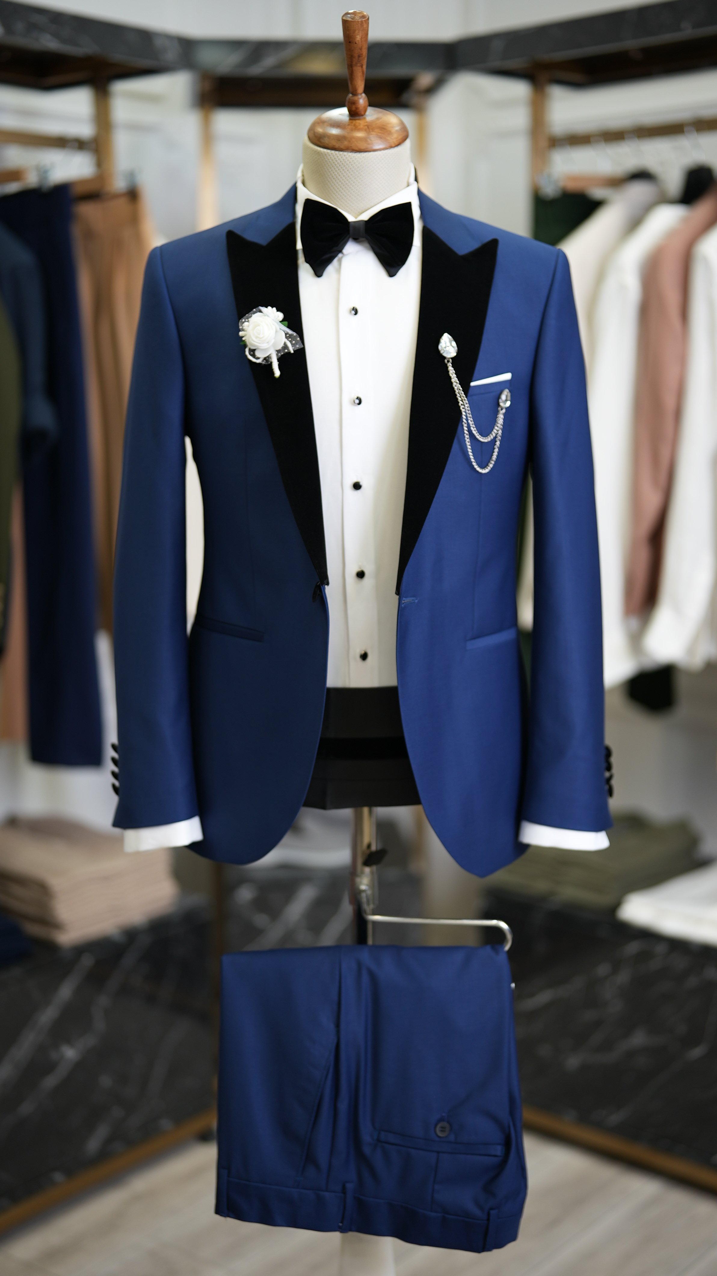 Smoking stile italiano Abito da sposo Giacca Fusciacca Pantaloni Papillon - Saks