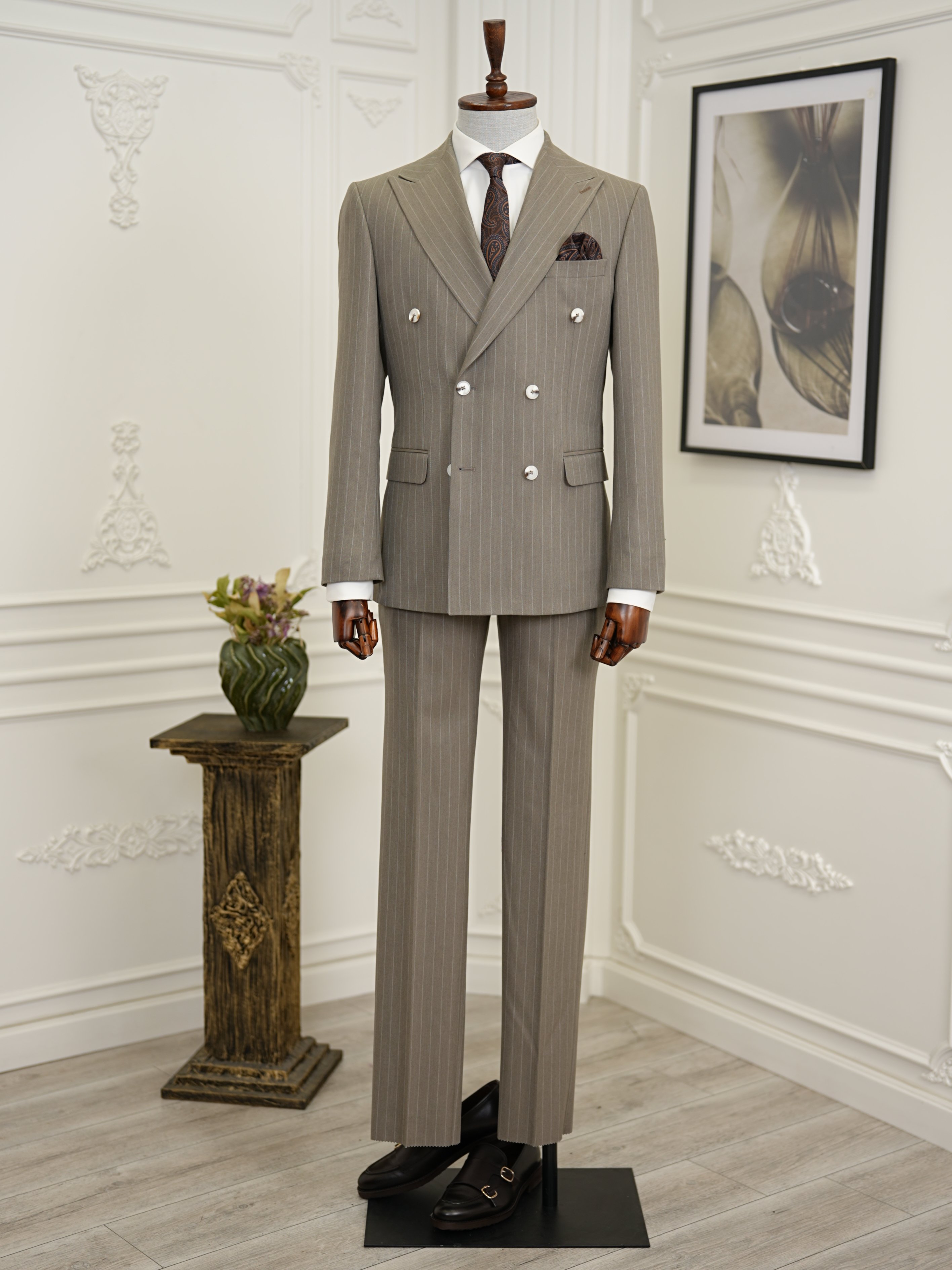 Premium Uomo Slim Fit stile italiano a righe doppio petto vestito-Caffè con latte