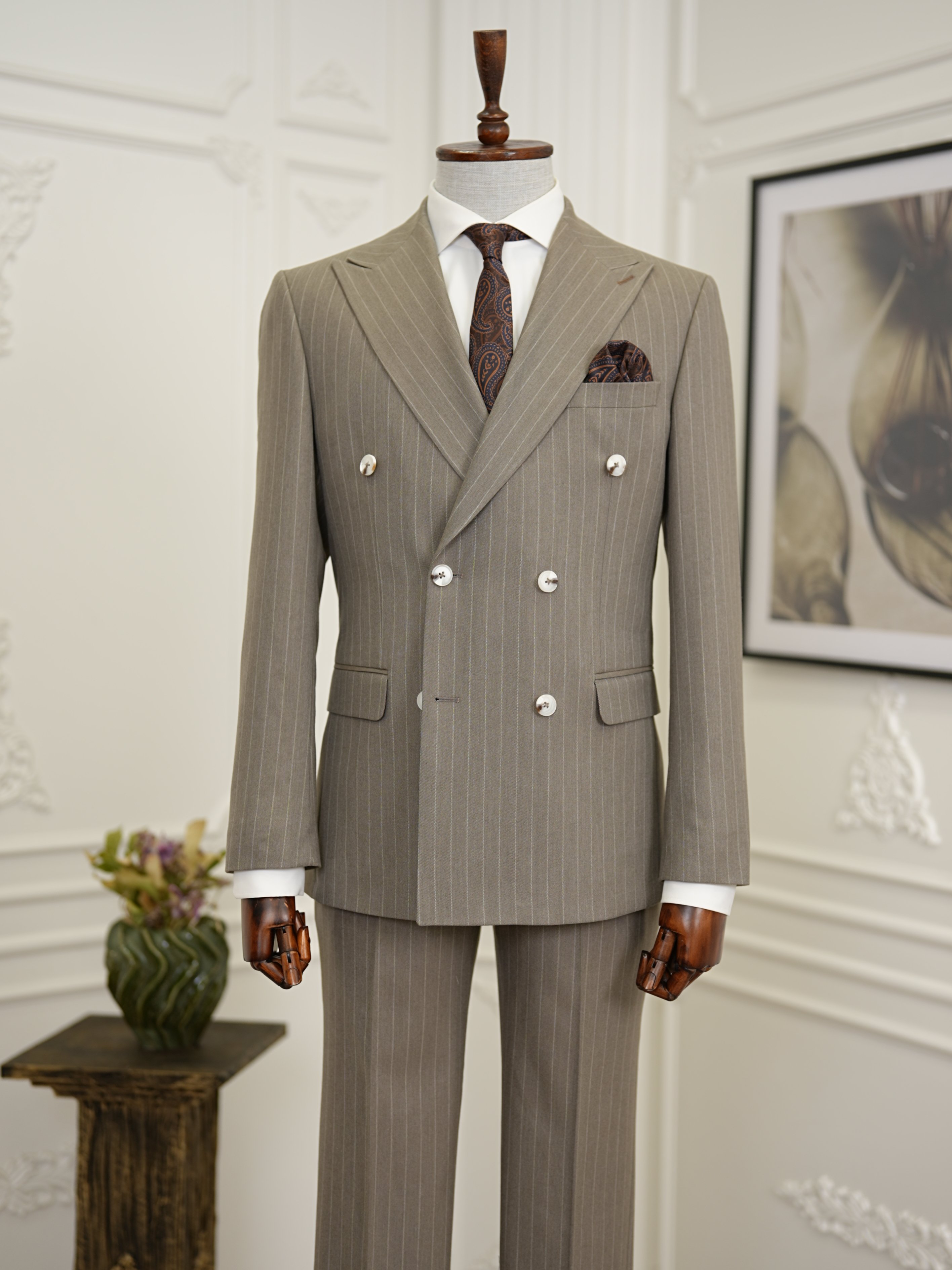 Premium Uomo Slim Fit stile italiano a righe doppio petto vestito-Caffè con latte