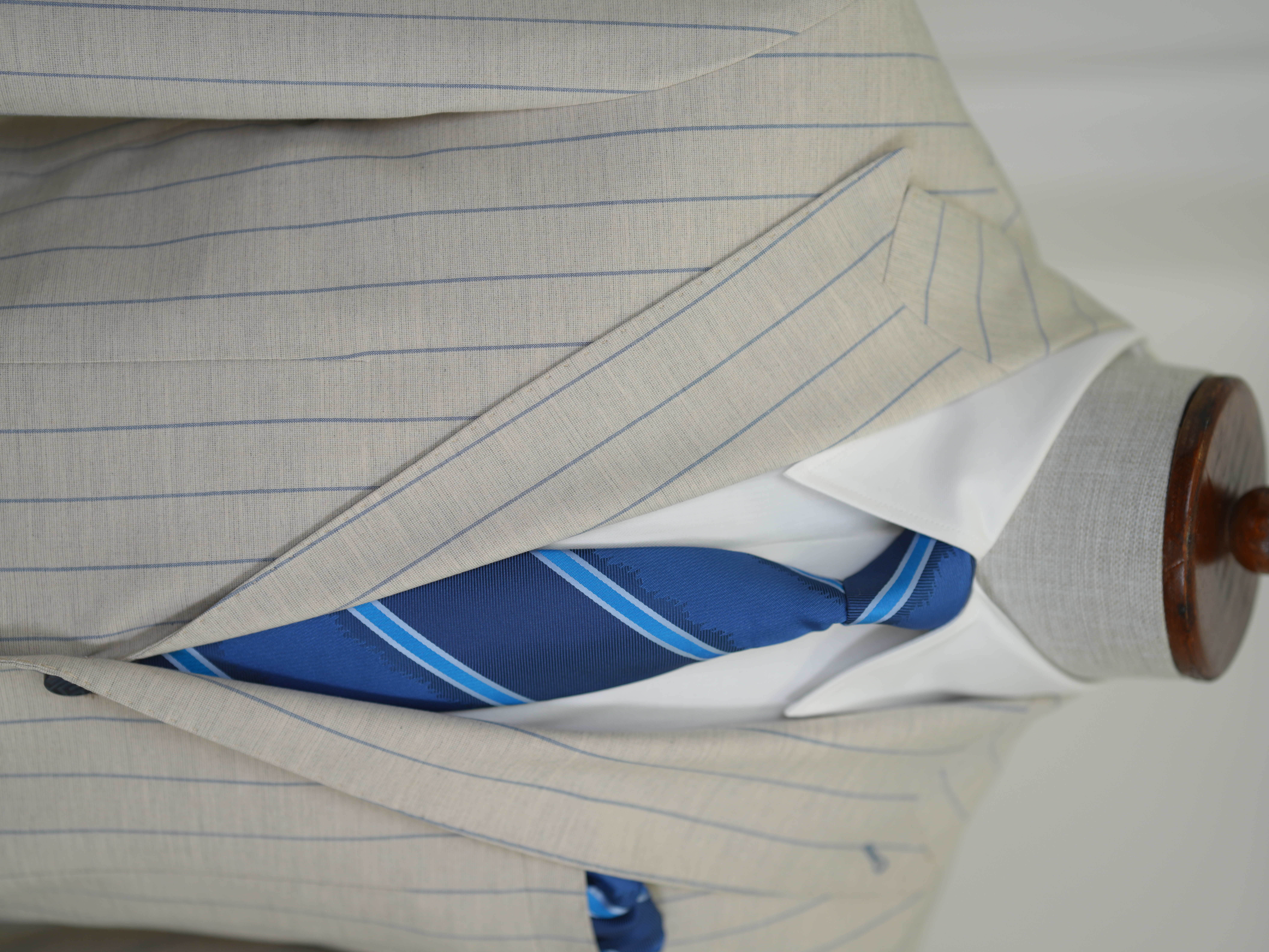 Premium Erkek Slim Fit İtalyan Stil Torba Cepli Punto Dikişli Astarsız Çizgili  Ceket-Krem
