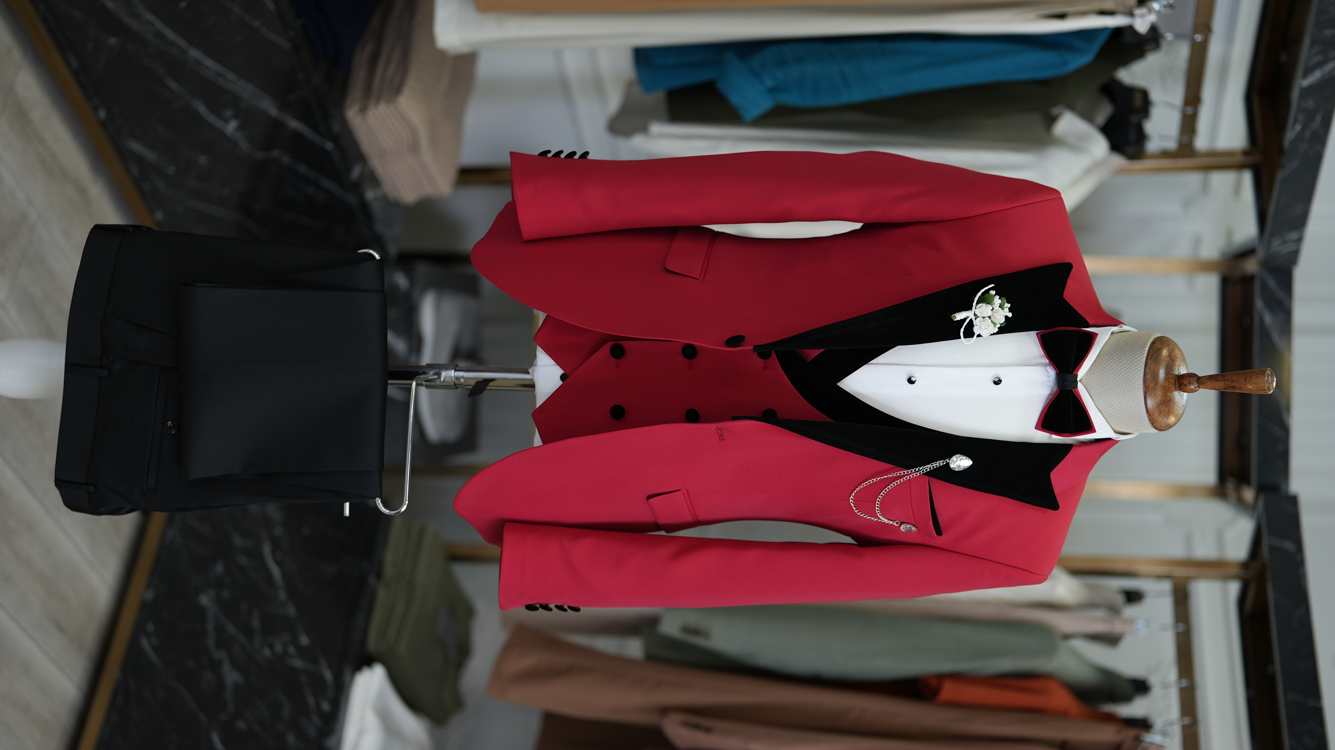  Erkek Smokin Damatlık Kadife Kırlangıç Yaka İtalyan Stil Slim Fit Ceket Yelek Pantolon Papyon-Kırmızı