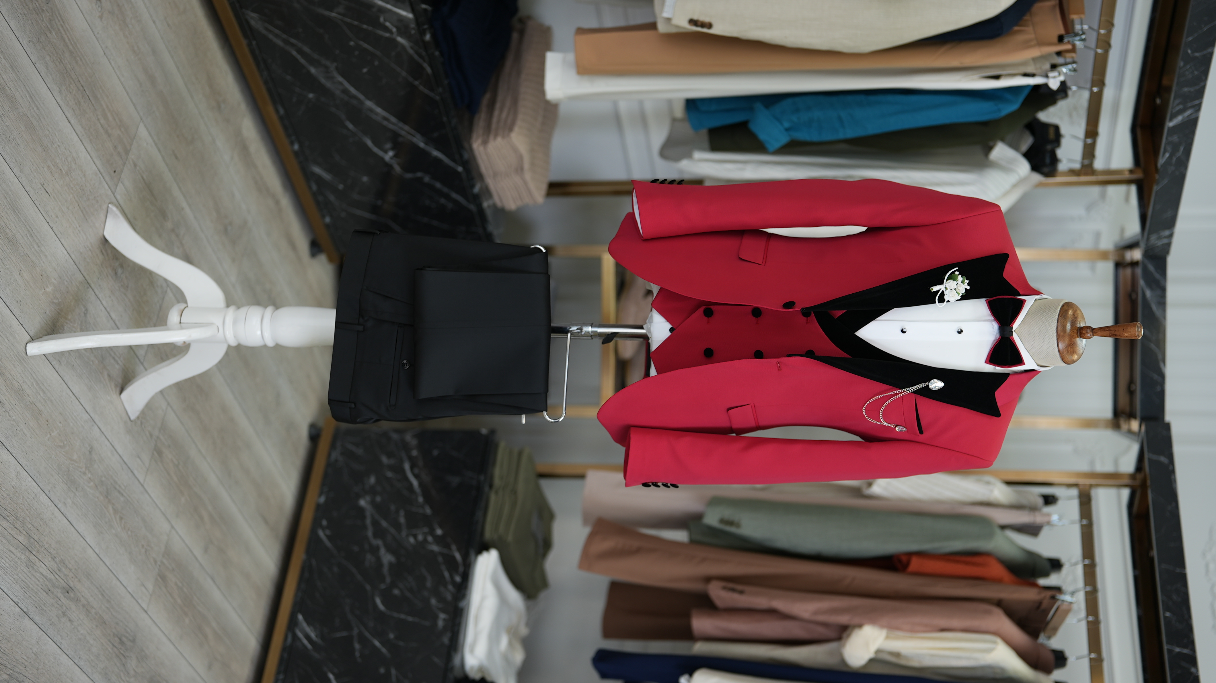  Erkek Smokin Damatlık Kadife Kırlangıç Yaka İtalyan Stil Slim Fit Ceket Yelek Pantolon Papyon-Kırmızı