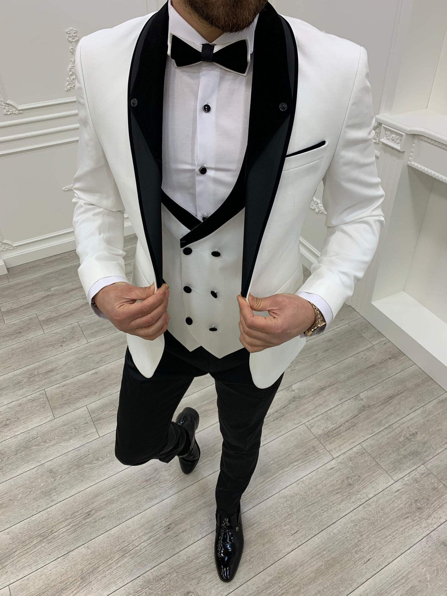 Slim Fit Tuxedo Groom Suit Jacket Vest Trousers Bow Tie - White