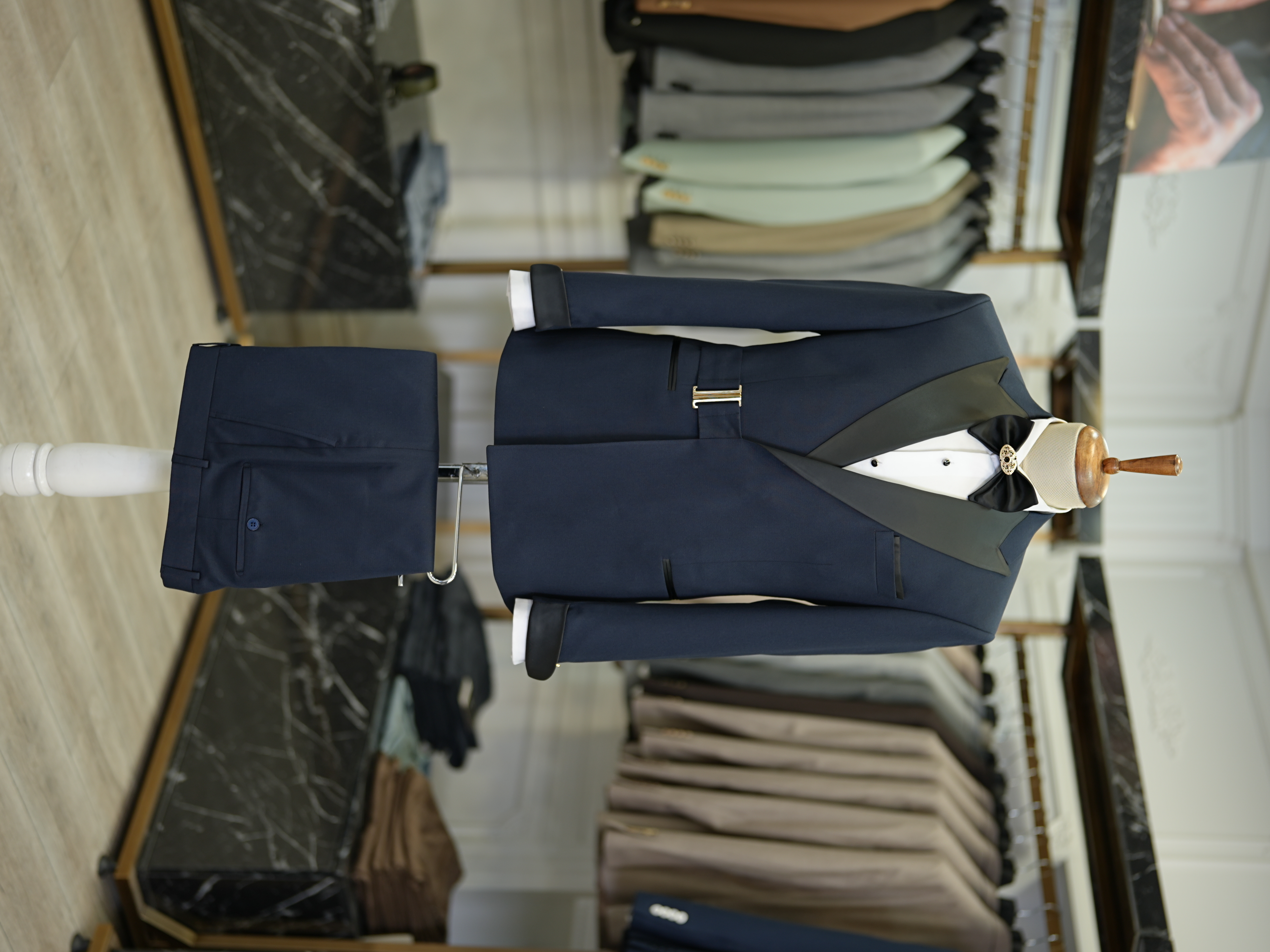 Abito da sposo smoking doppio petto da uomo collo a rondine stile italiano pantaloni da giacca slim fit papillon - blu navy