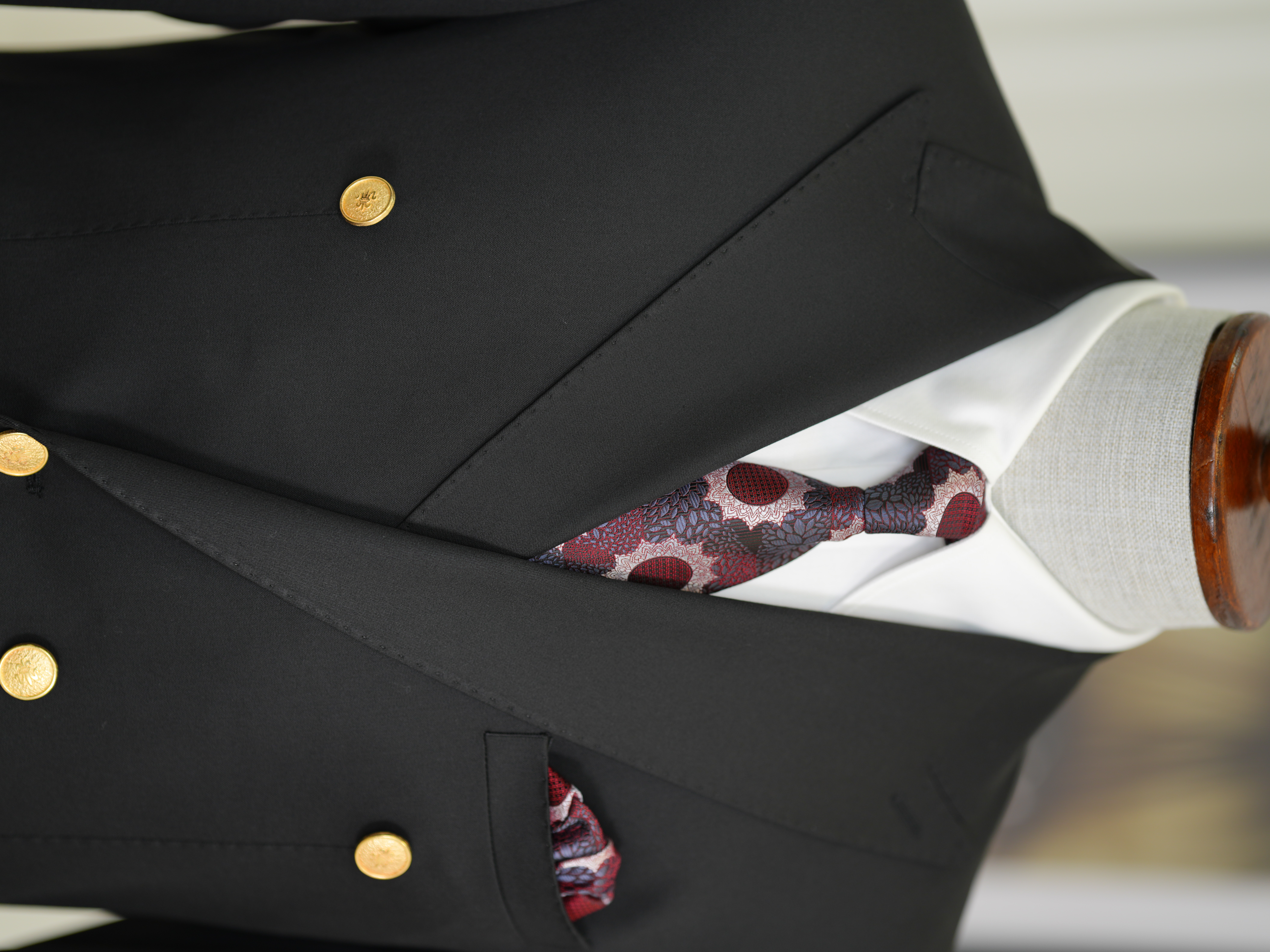Erkek Premium İtalyan Stil Slim Fit Erkek Punto Dikişli Torba Cepli Yarım Astarlı Kruvaze Ceket - Siyah