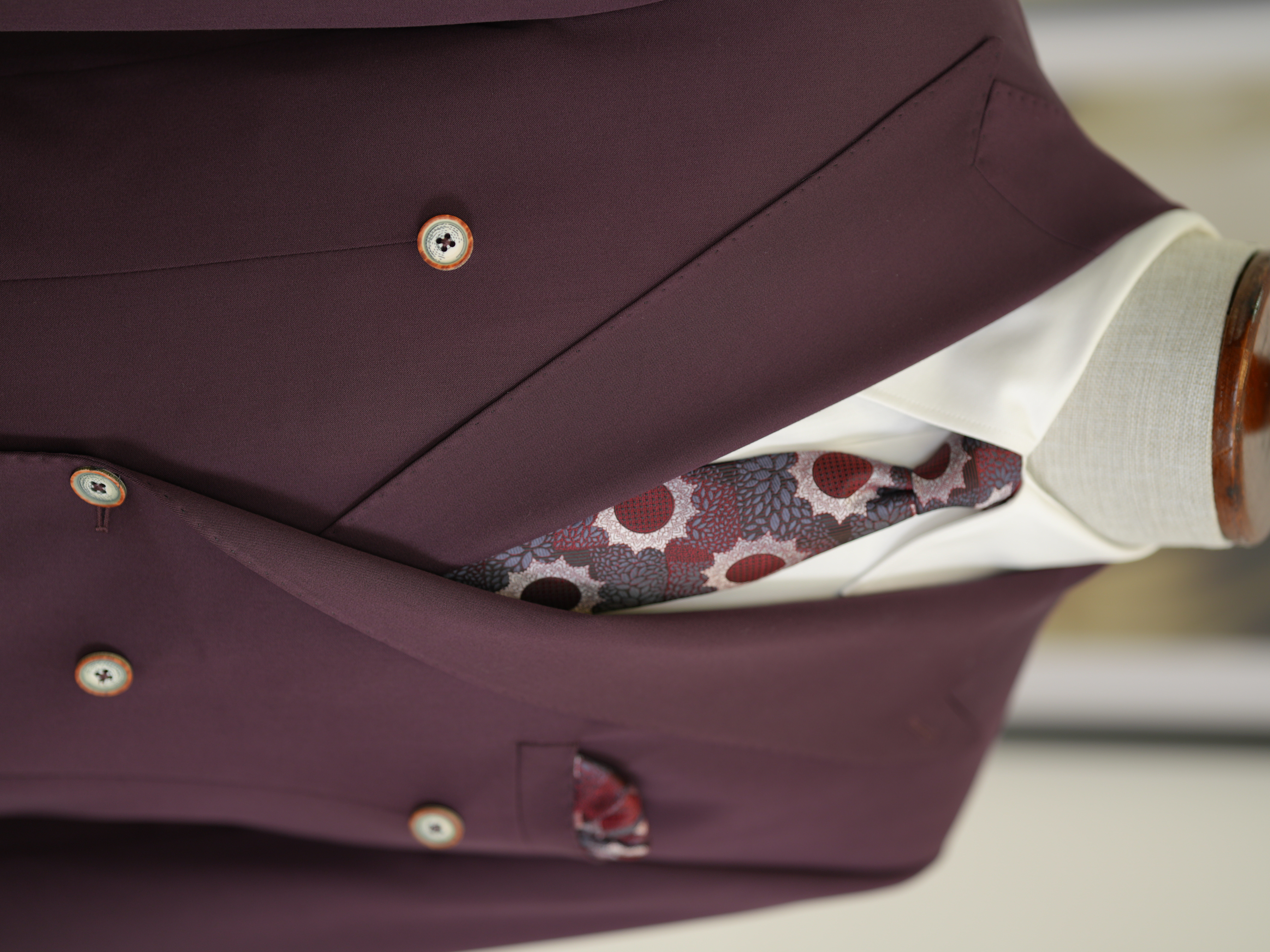 Erkek Premium İtalyan Stil Slim Fit Erkek Punto Dikişli Torba Cepli Yarım Astarlı Kruvaze Ceket-Mor