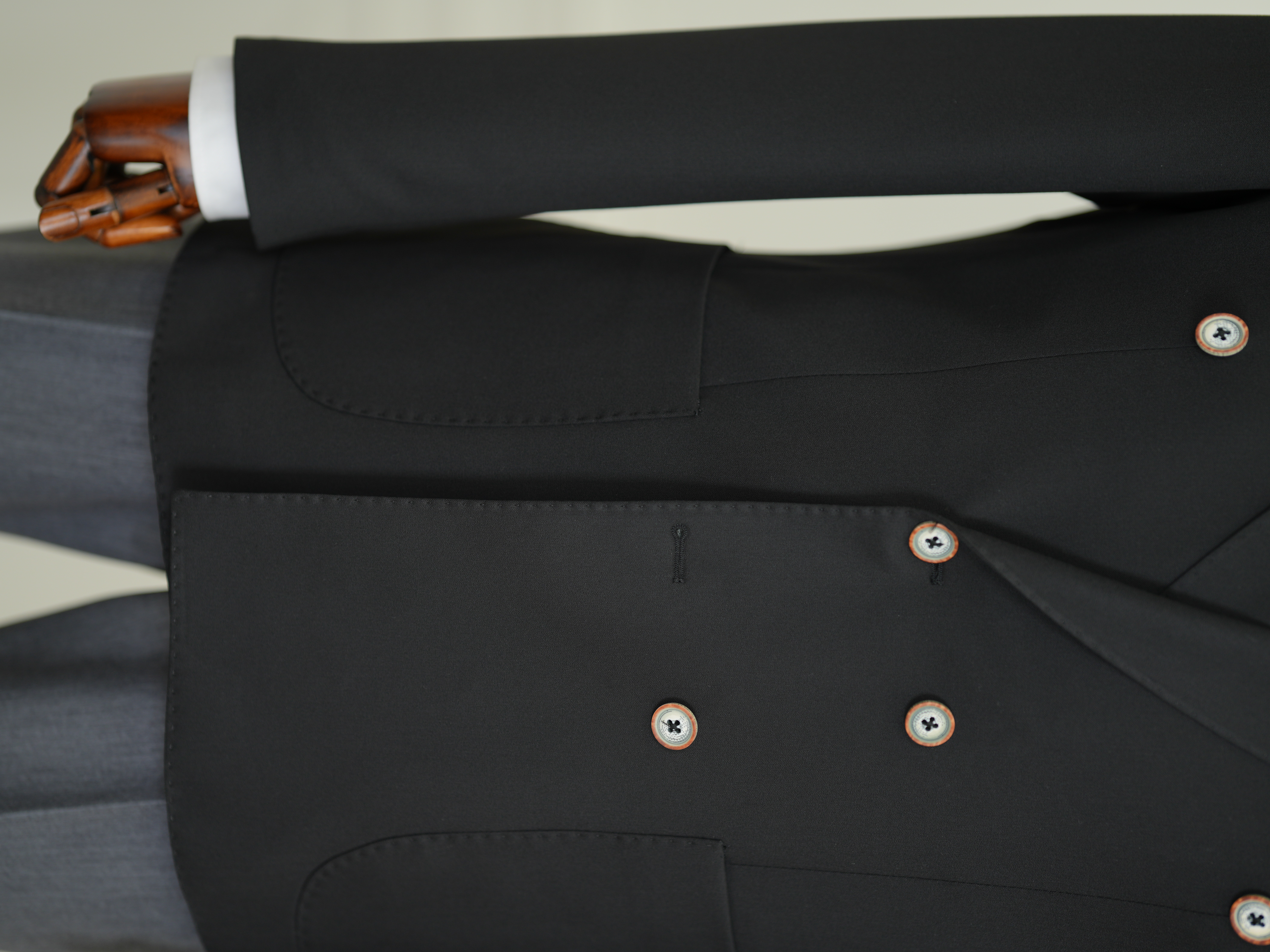 Erkek Premium İtalyan Stil Slim Fit Erkek Punto Dikişli Torba Cepli Yarım Astarlı Kruvaze Ceket-Siyah