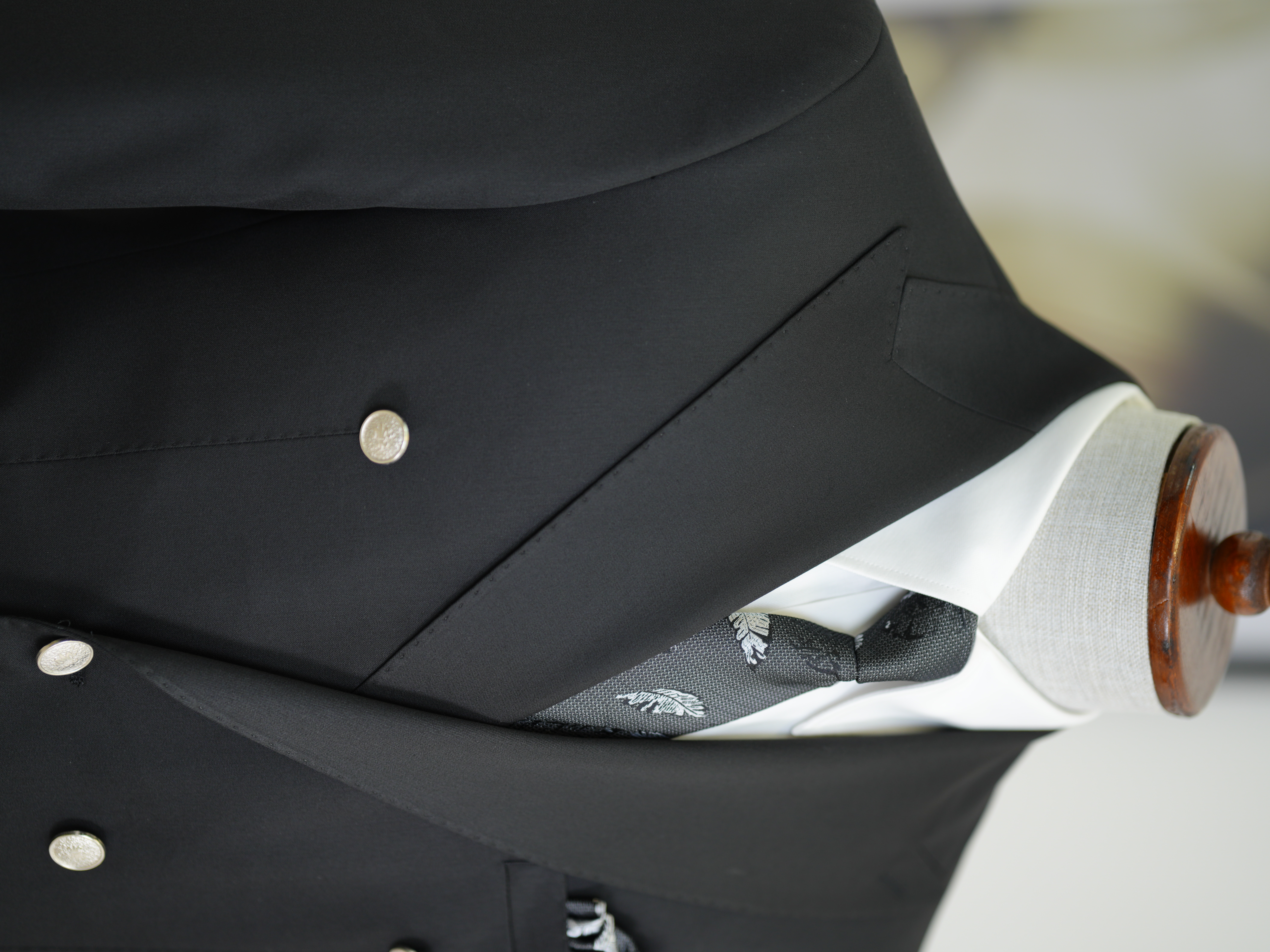 Erkek Premium İtalyan Stil Slim Fit Erkek Punto Dikişli Torba Cepli Yarım Astarlı Kruvaze Ceket - Siyah