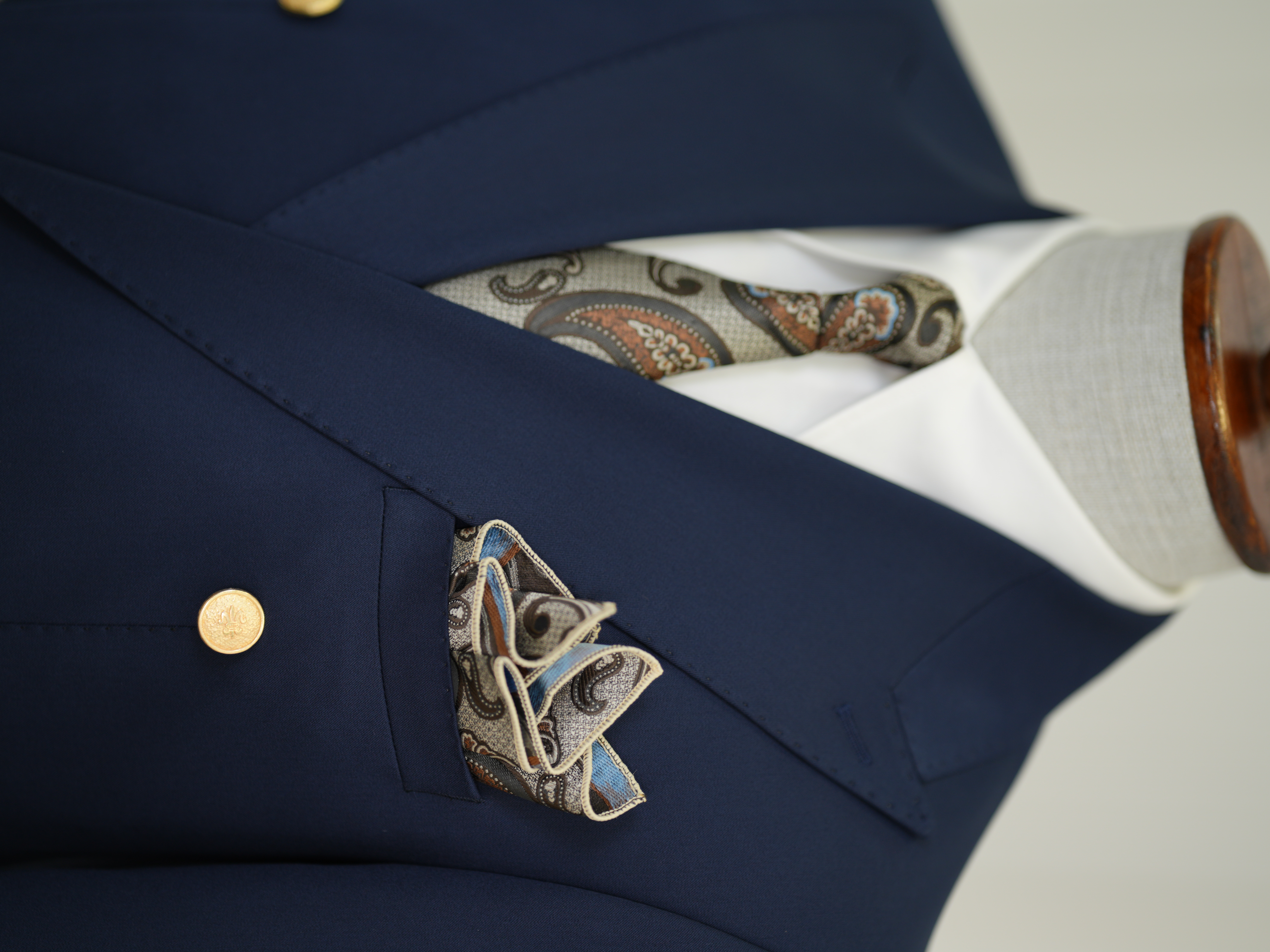 Erkek Premium İtalyan Stil Slim Fit Erkek Punto Dikişli Torba Cepli Yarım Astarlı Kruvaze Ceket - Lacivert