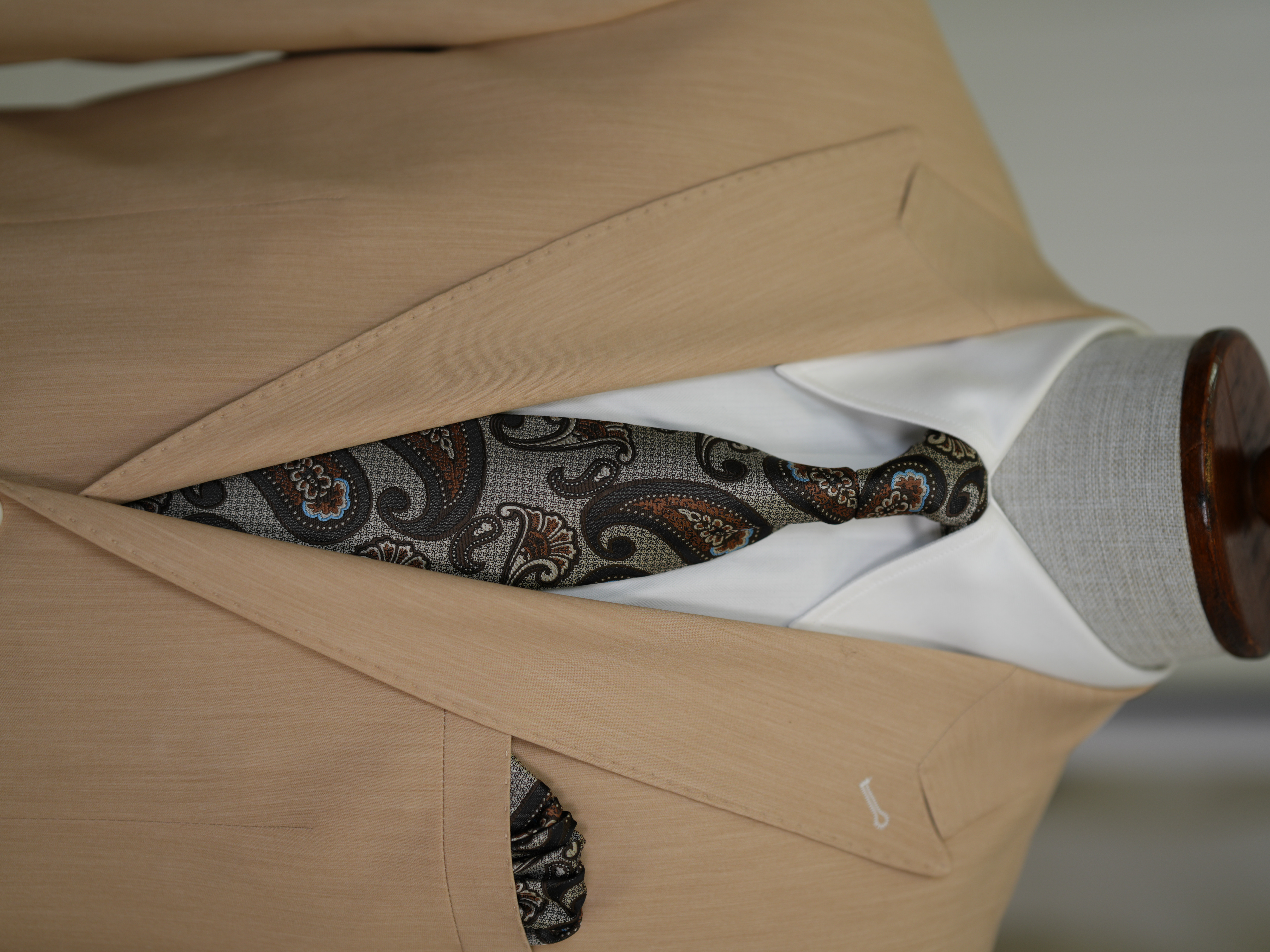 Erkek Premium İtalyan Stil Slim Fit Erkek Punto Dikişli Torba Cepli Yarım Astarlı Ceket - Krem
