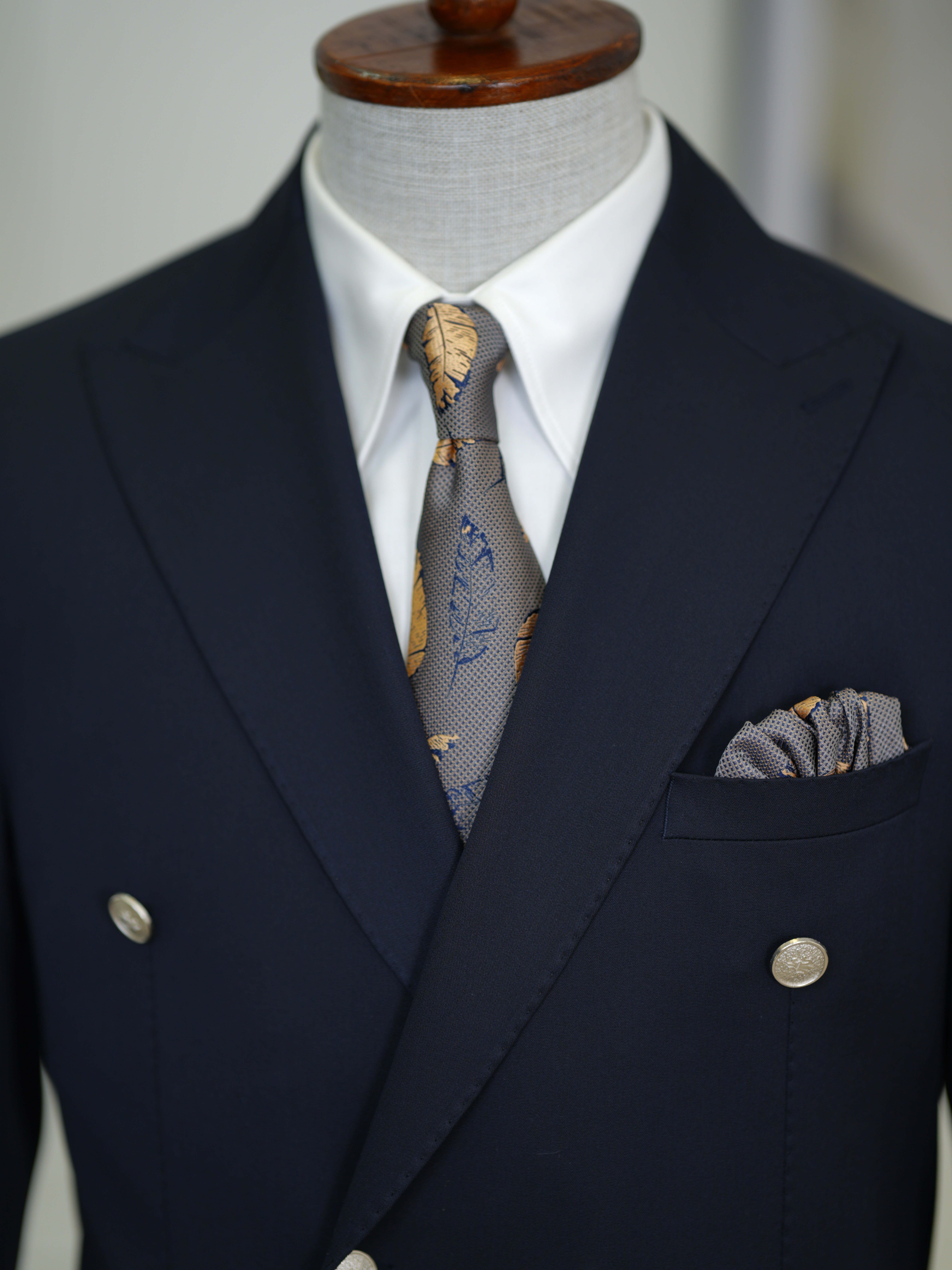 Erkek Premium İtalyan Stil Slim Fit Erkek Punto Dikişli Torba Cepli Yarım Astarlı Kruvaze Ceket - Koyu Lacivert