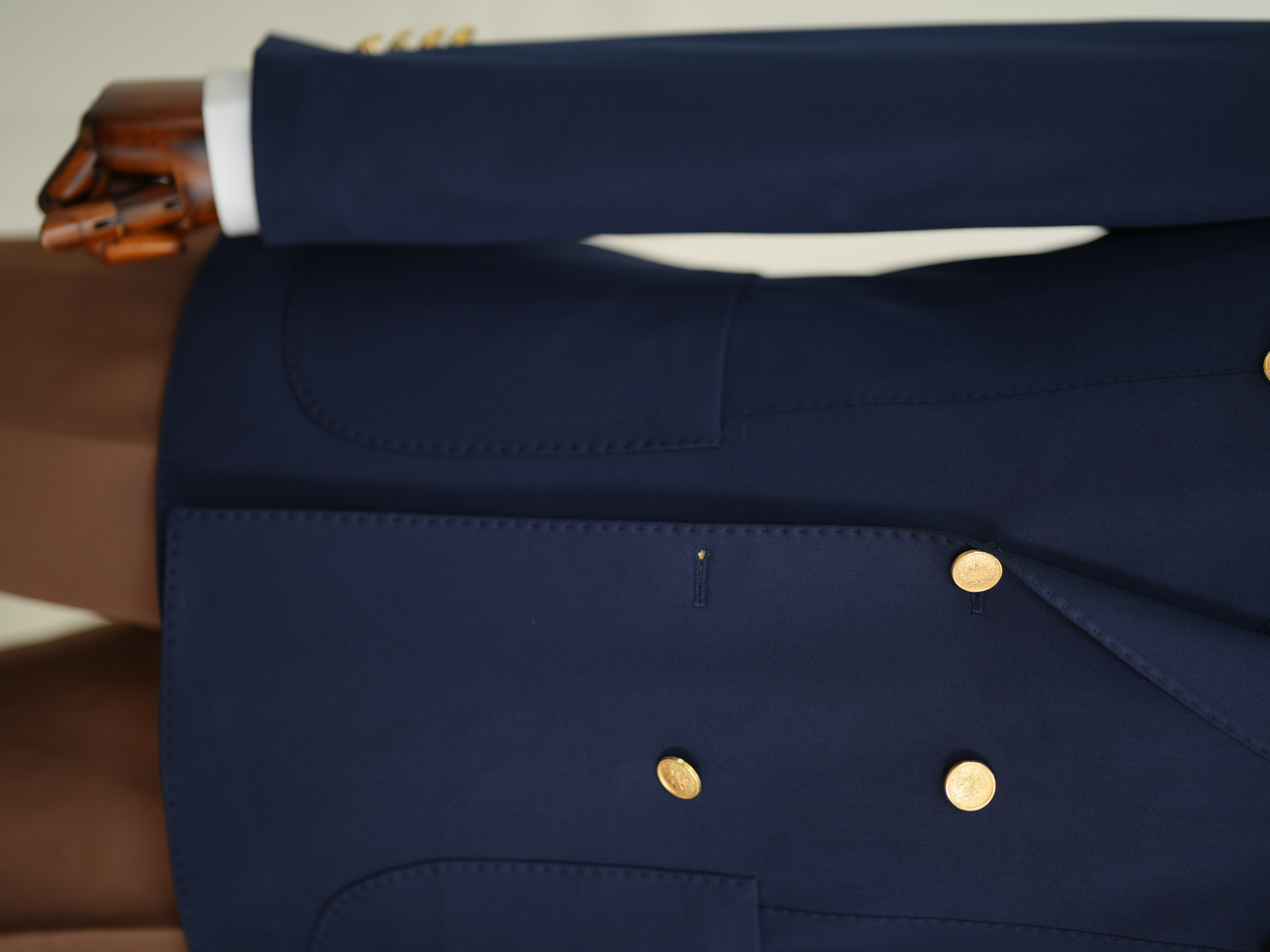 Erkek Premium İtalyan Stil Slim Fit Erkek Punto Dikişli Torba Cepli Yarım Astarlı Kruvaze Ceket - Lacivert