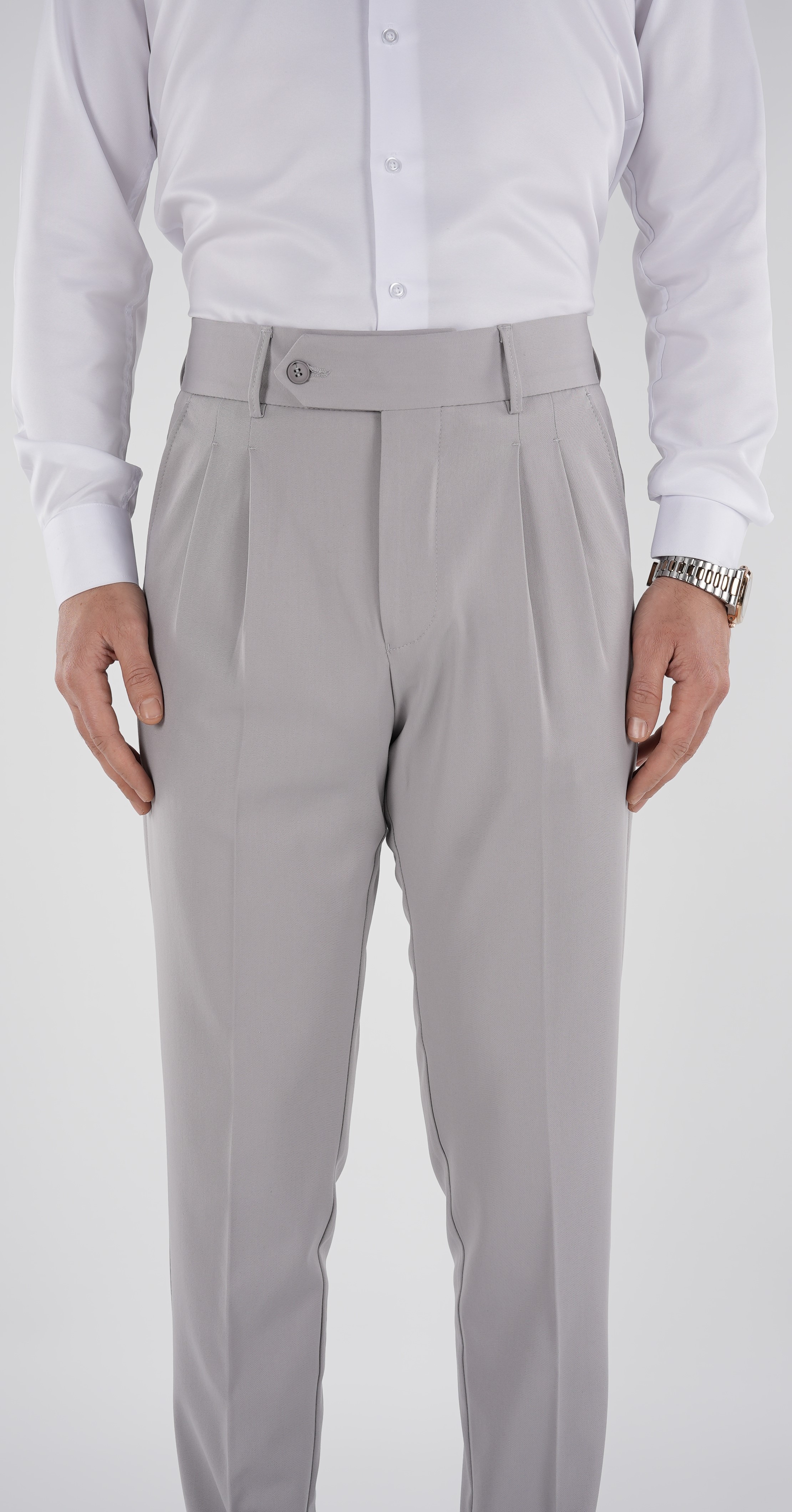 Erkek Regular Fit Yüksek Bel Piliseli Tokalı Kumaş Pantolon - Acık Gri