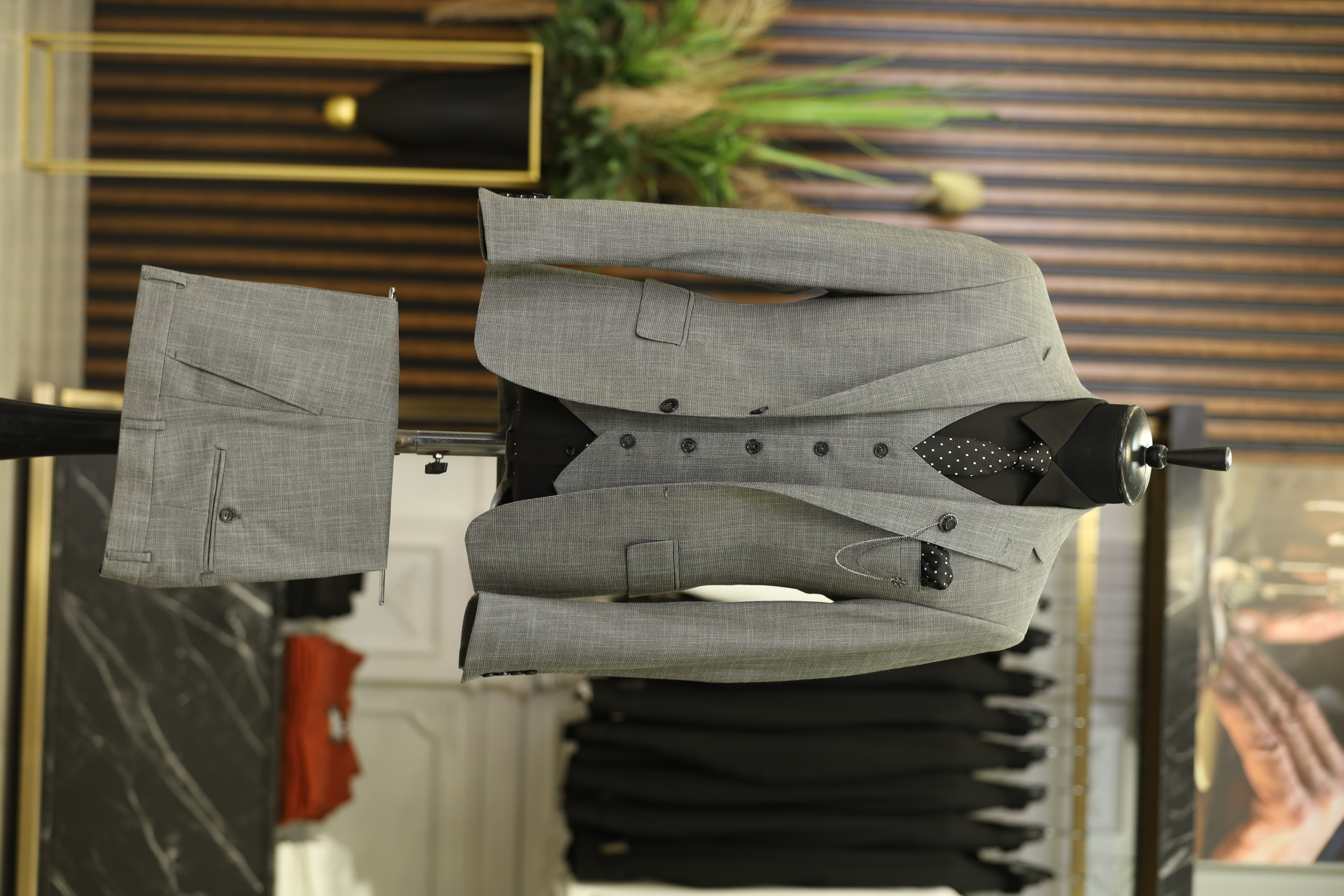 Erkek Slim Fit İtalyan Stil Mono Yaka Takım Elbise - Gri