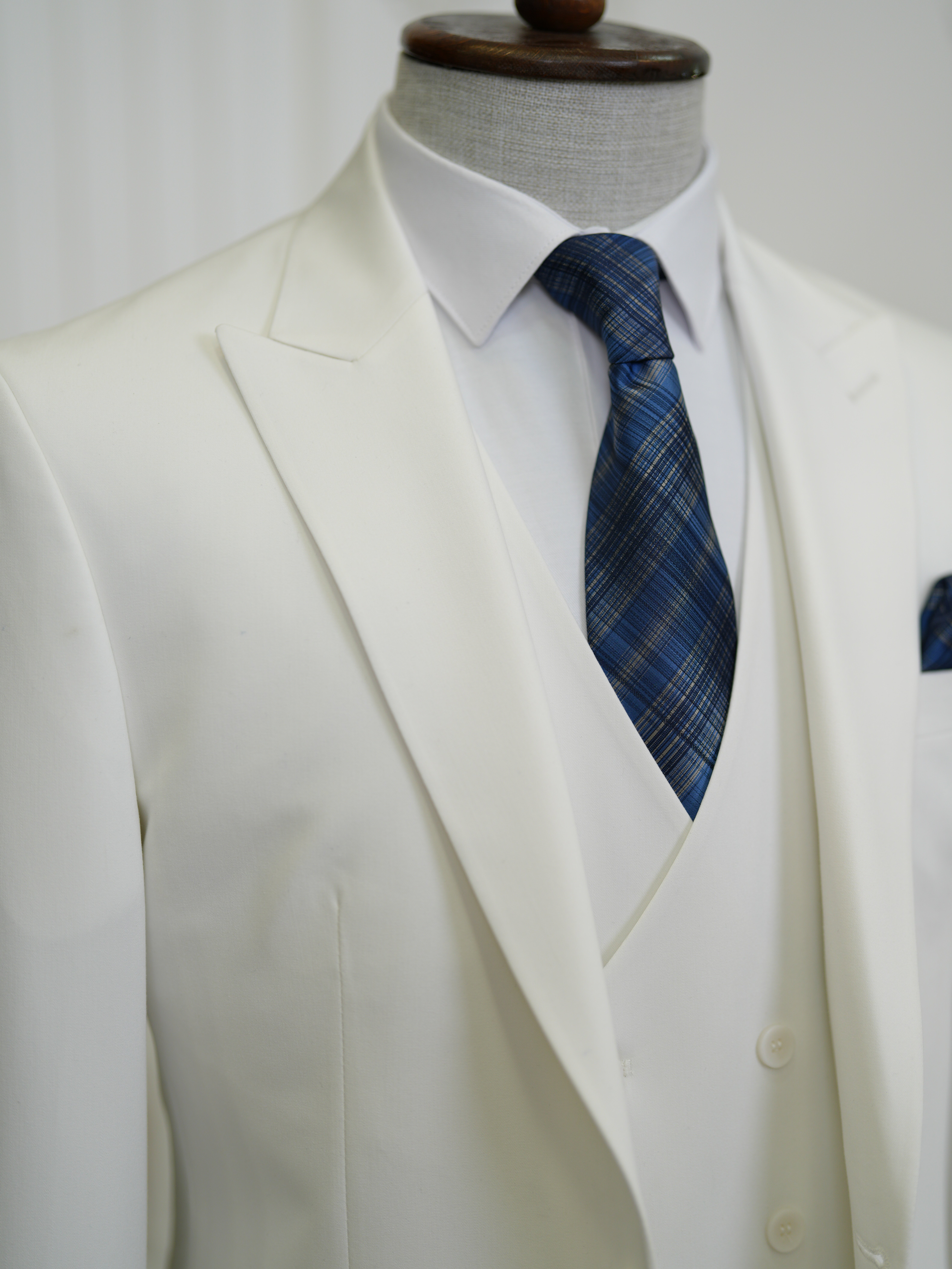 Erkek Slim Fit İtalyan Stil Yelekli Takım Elbise - Beyaz