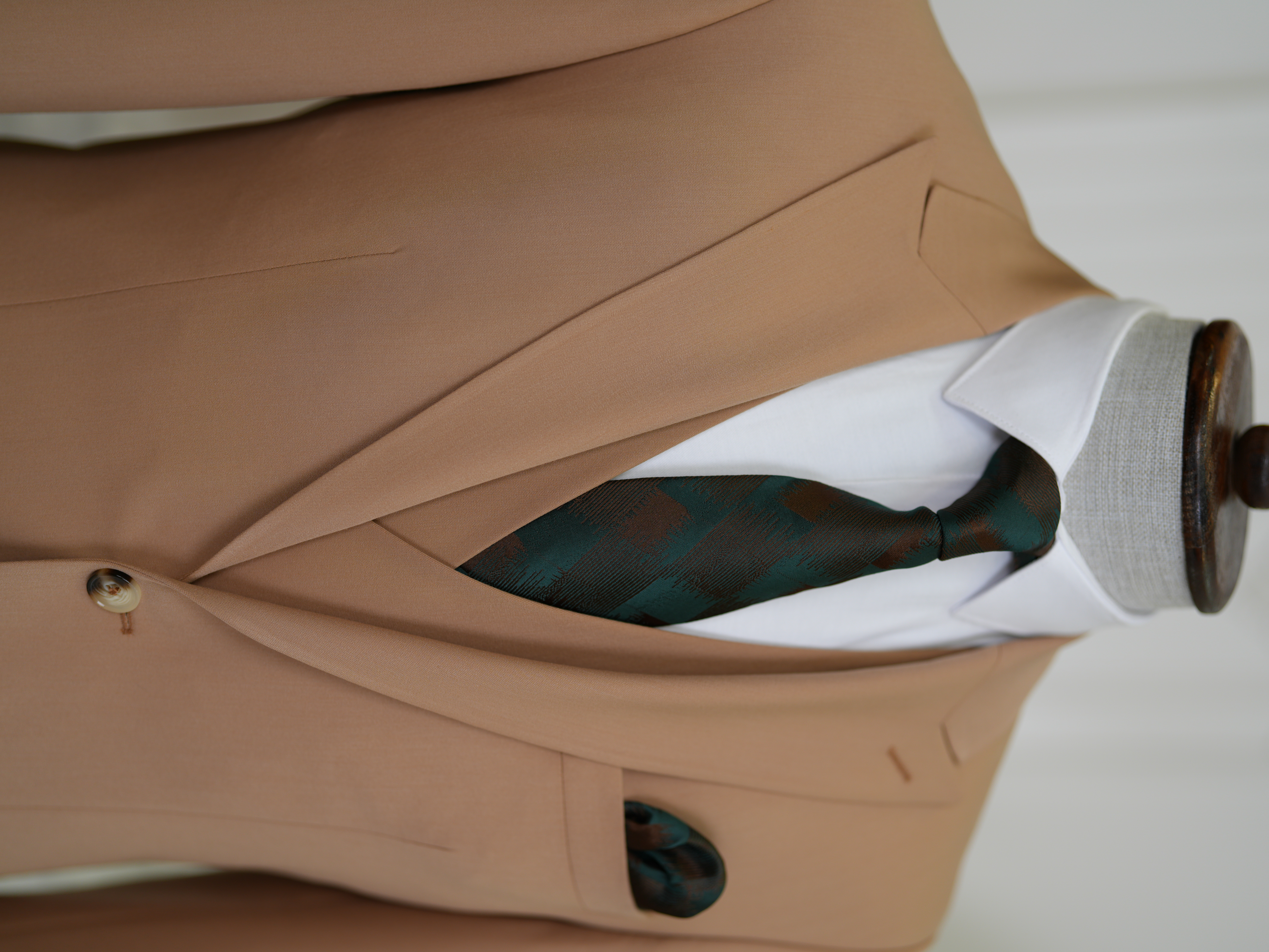 Erkek Slim Fit İtalyan Stil Yelekli Takım Elbise - Taba