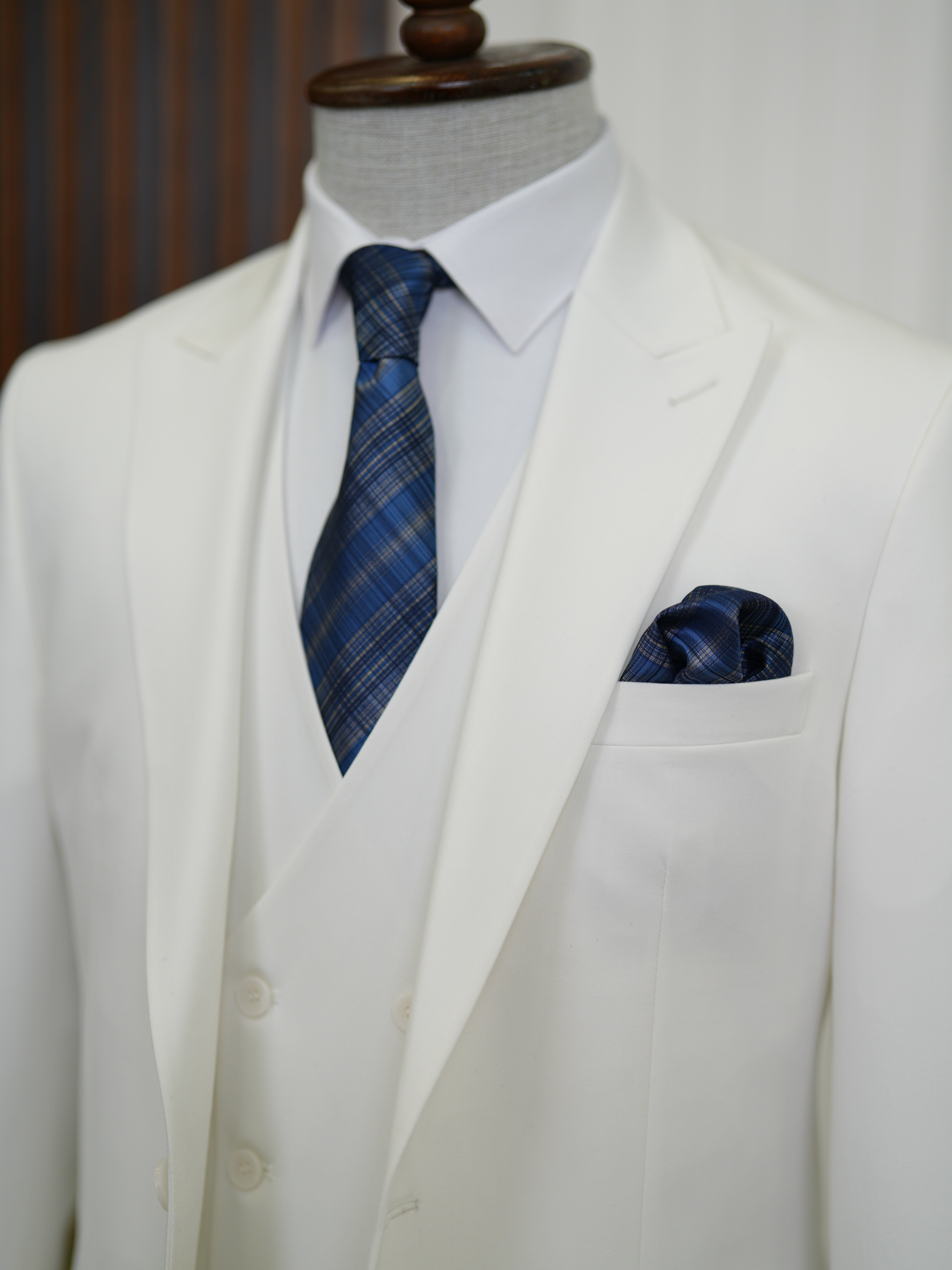 Erkek Slim Fit İtalyan Stil Yelekli Takım Elbise - Beyaz