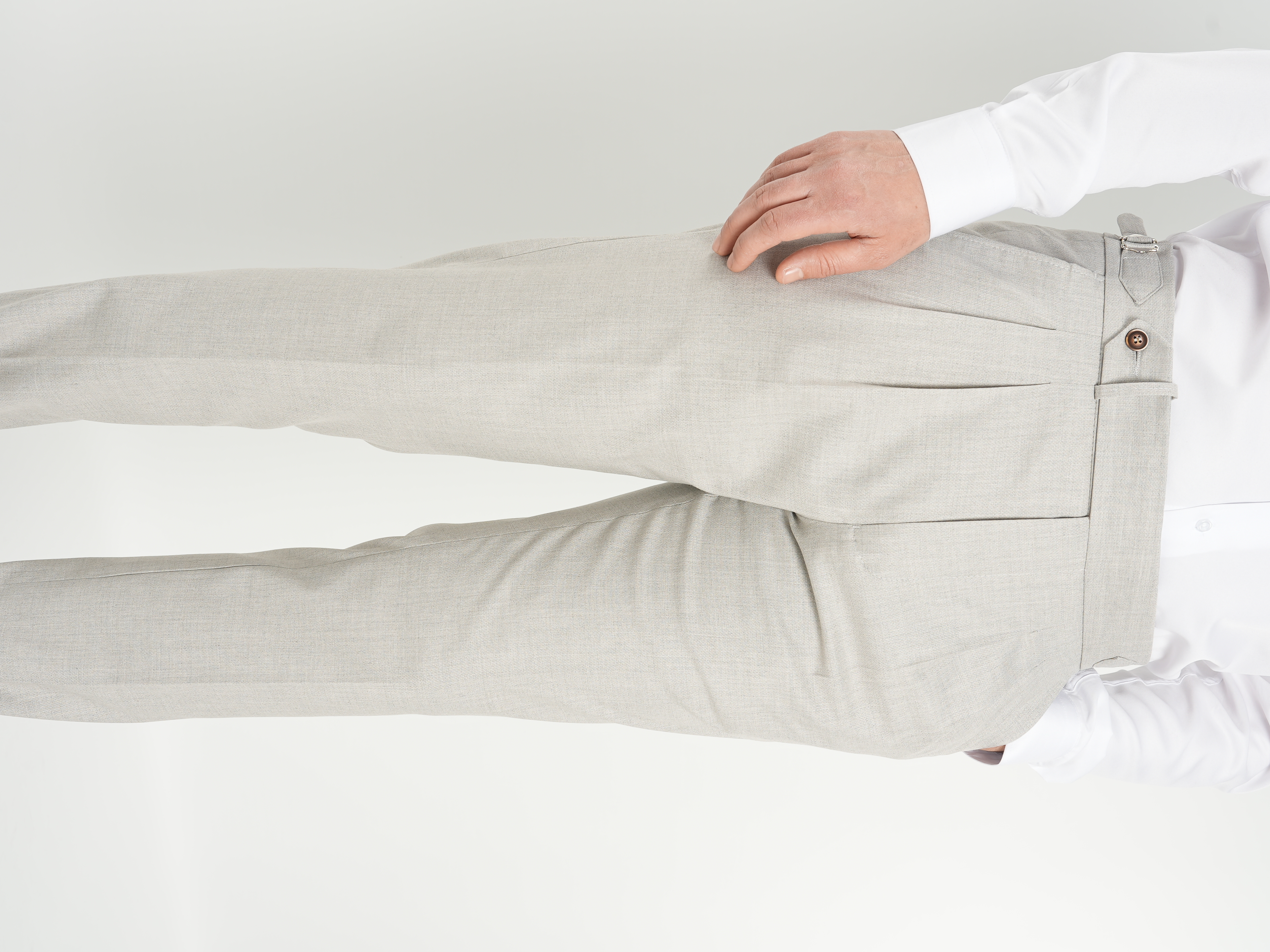 Erkek Slim Fit Yüksek Bel Duble Paça Tokalı  Piliseli Kumaş Pantolon - Acık Gri