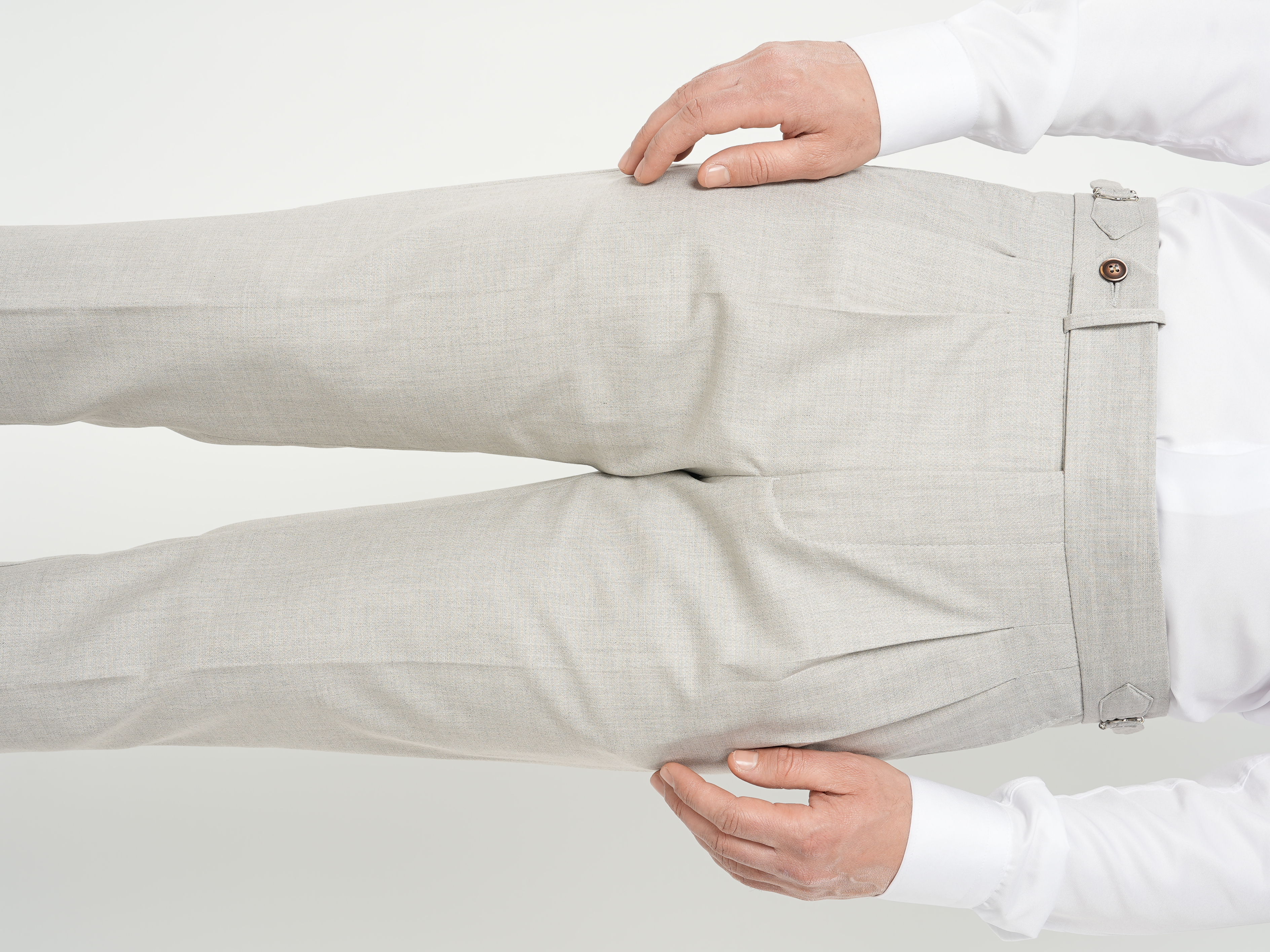 Erkek Slim Fit Yüksek Bel Duble Paça Tokalı  Piliseli Kumaş Pantolon - Acık Gri
