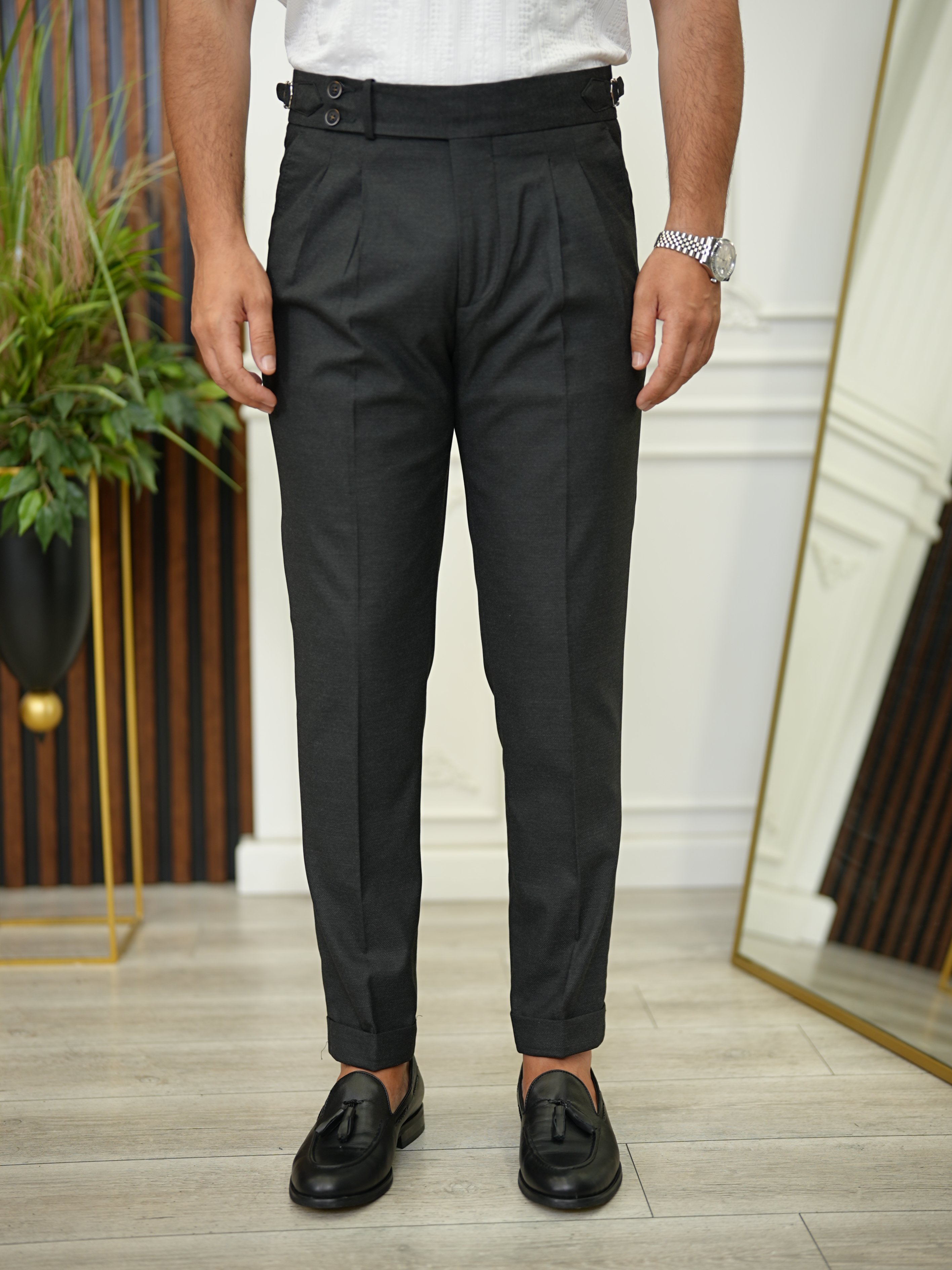 Erkek Slim Fit Yüksek Bel Duble Paça Tokalı  Piliseli Kumaş Pantolon - Füme