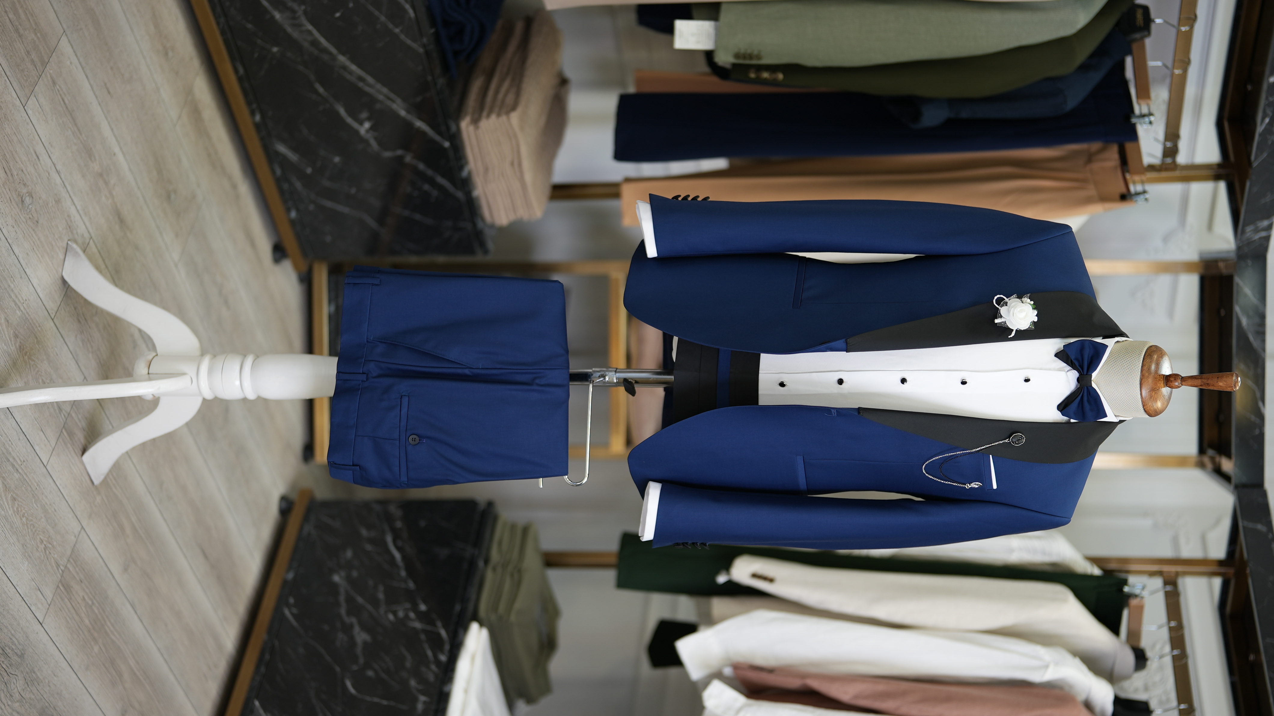 Smoking stile italiano Abito da sposo Giacca Fusciacca Pantaloni Papillon - Saks