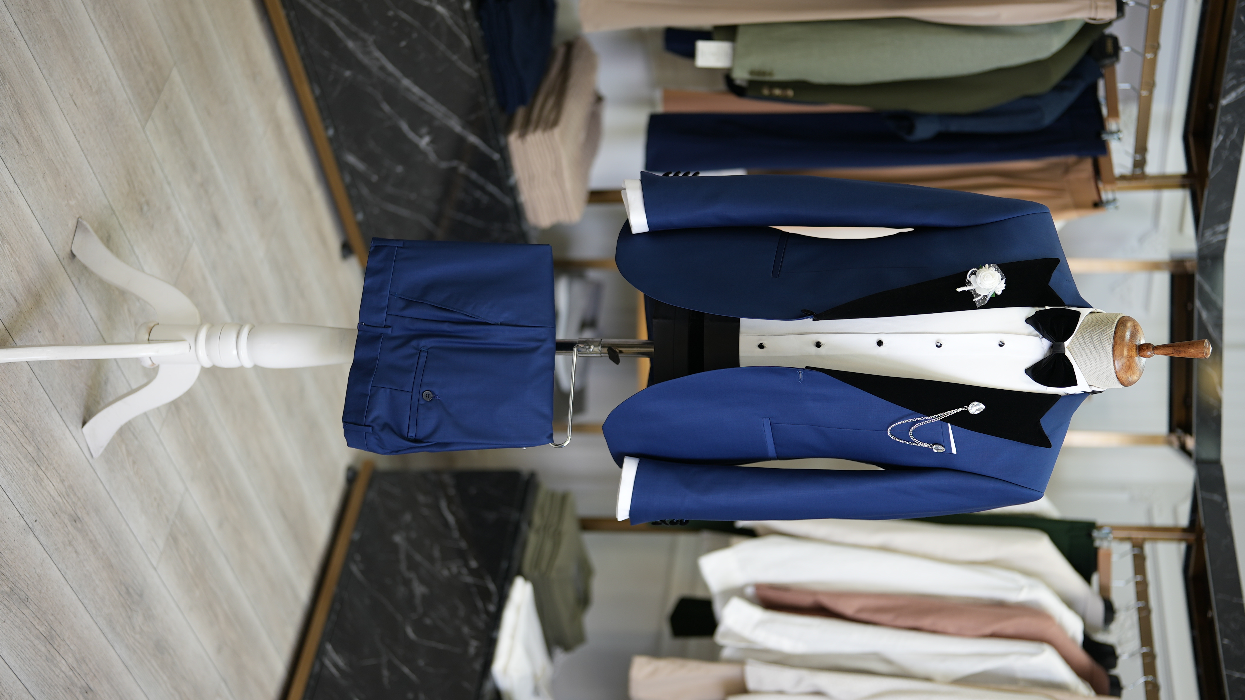 Smoking stile italiano Abito da sposo Giacca Fusciacca Pantaloni Papillon - Saks