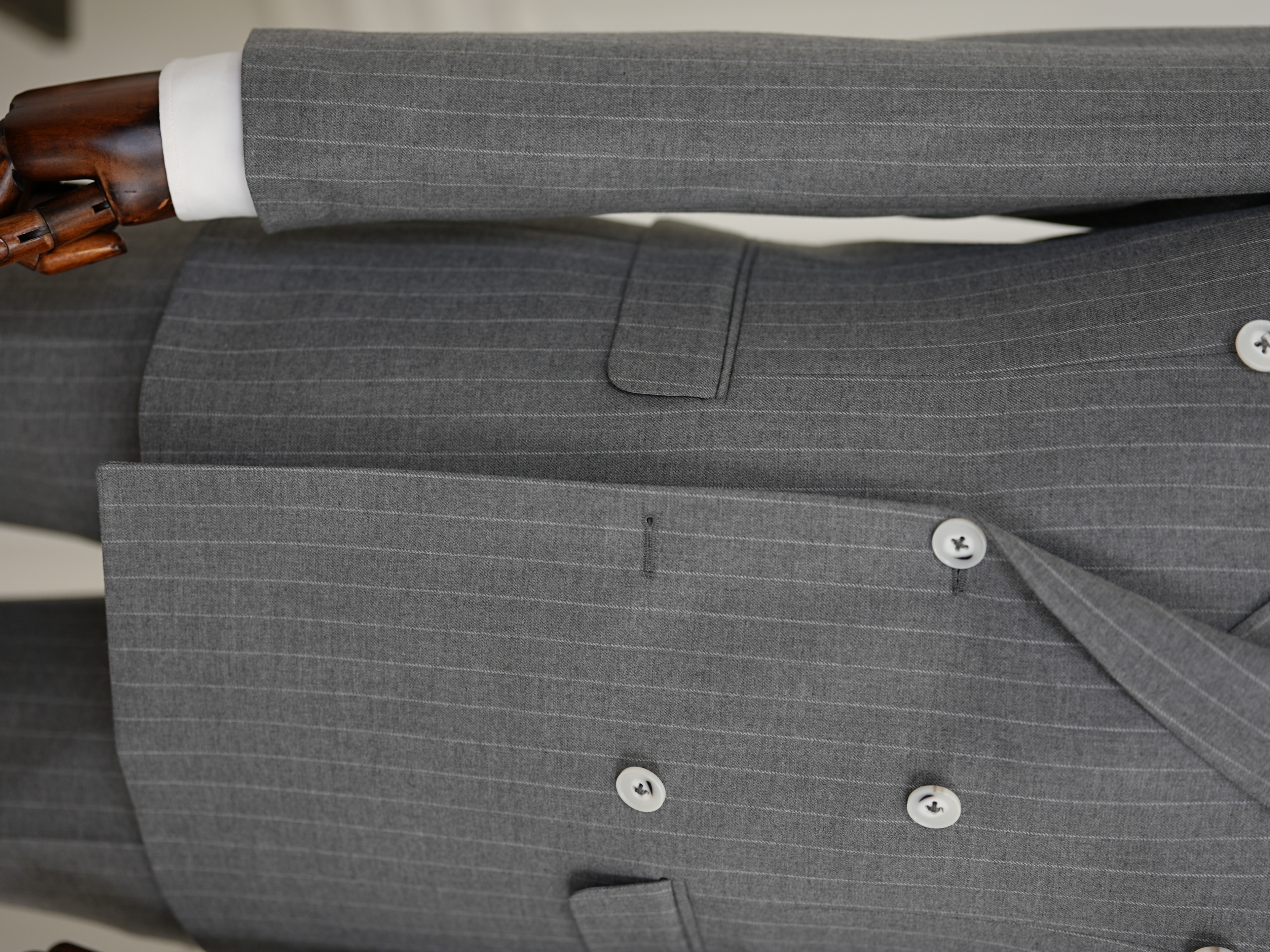 Premium Erkek Slim Fit İtalyan Stil Çizgili Kruvaze Takım Elbise - Gri