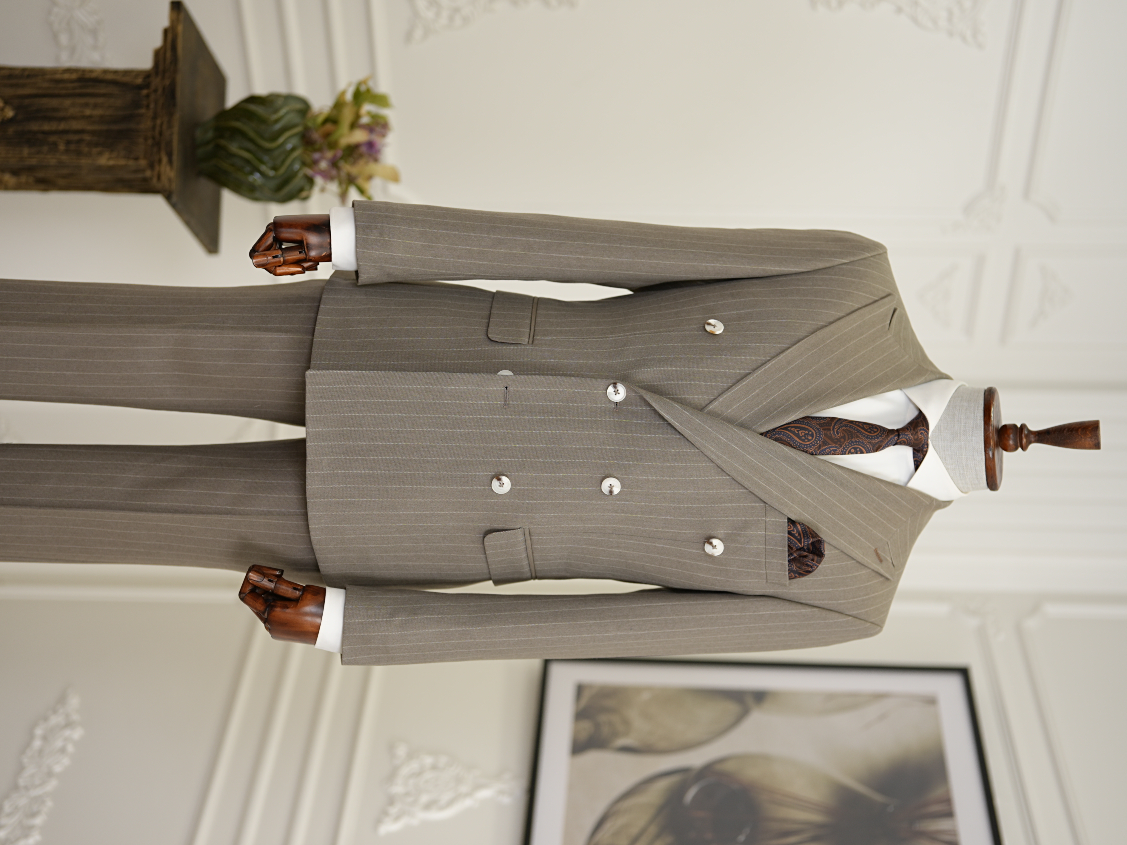 Premium Uomo Slim Fit stile italiano a righe doppio petto vestito-Caffè con latte