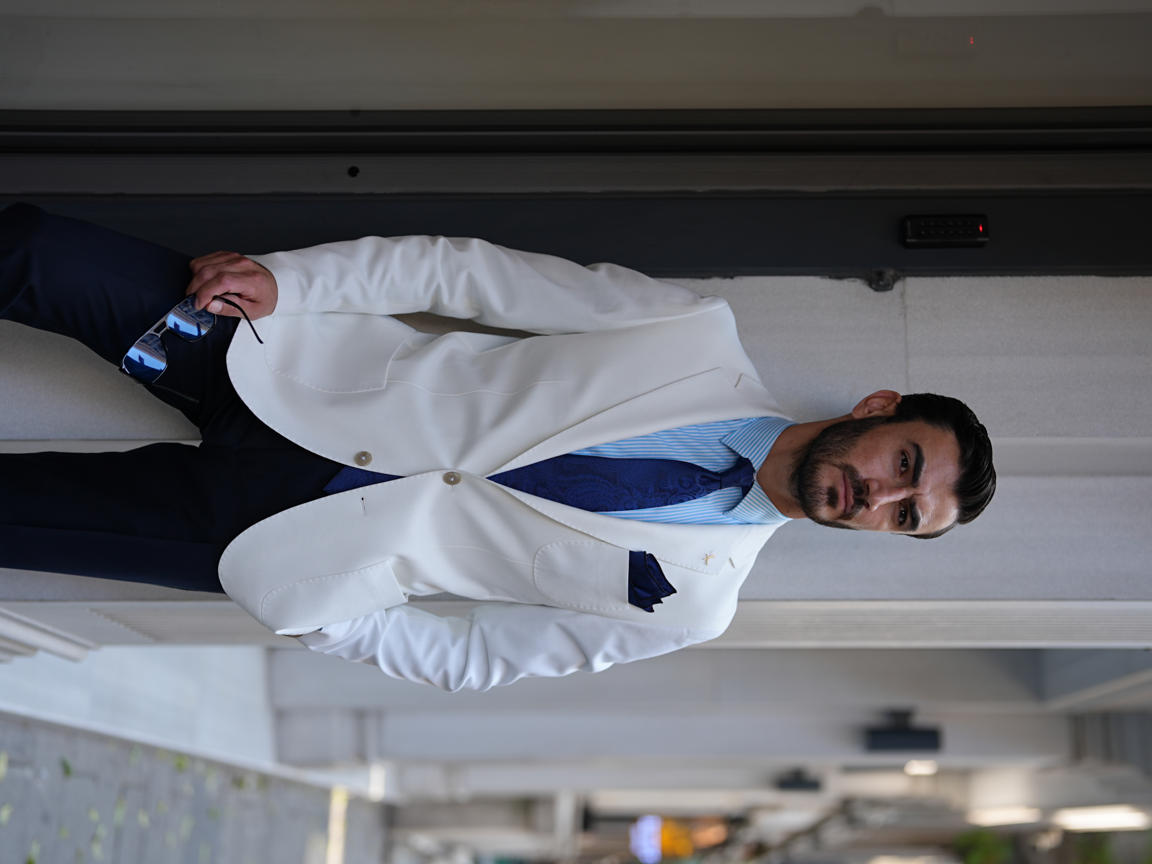 Premium Erkek Slim Fit İtalyan Stil Mono Yaka Torba Cepli Punto Dikişli Astarsız Ceket - Beyaz