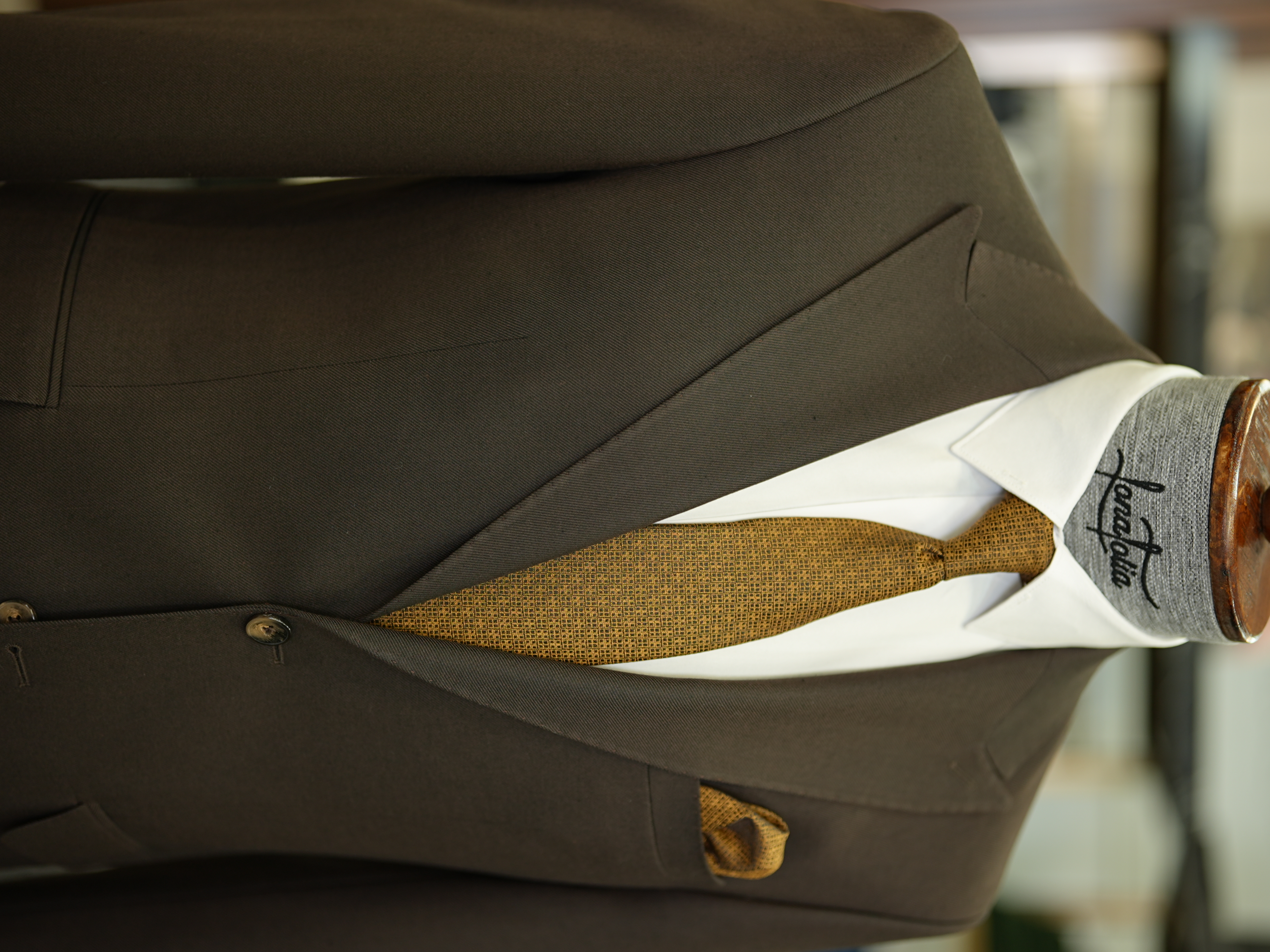 Pantaloni da giacca da abito premium slim fit in stile italiano con cucitura a punto e mezza fodera - Marrone amaro