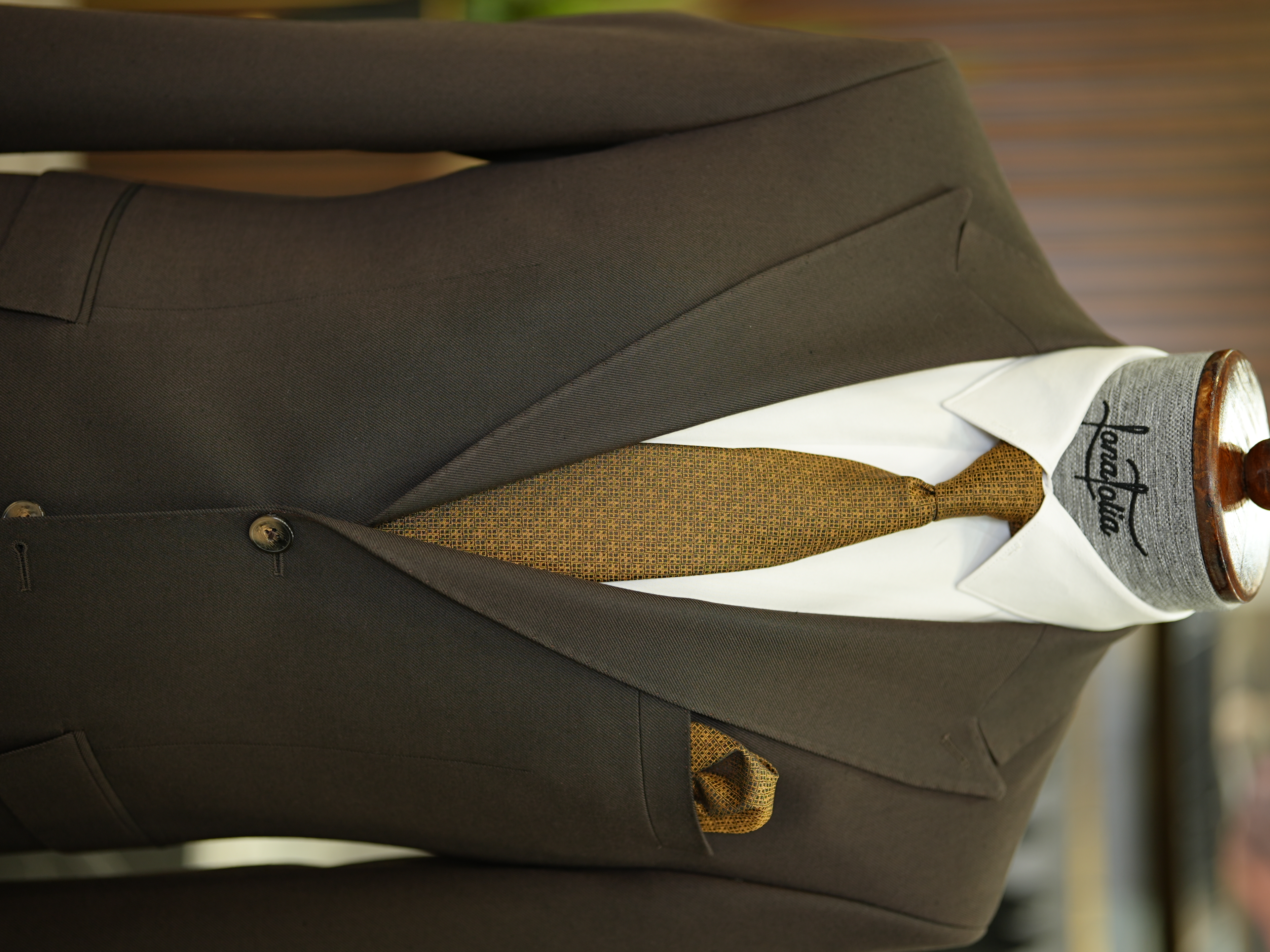 Pantaloni da giacca da abito premium slim fit in stile italiano con cucitura a punto e mezza fodera - Marrone amaro
