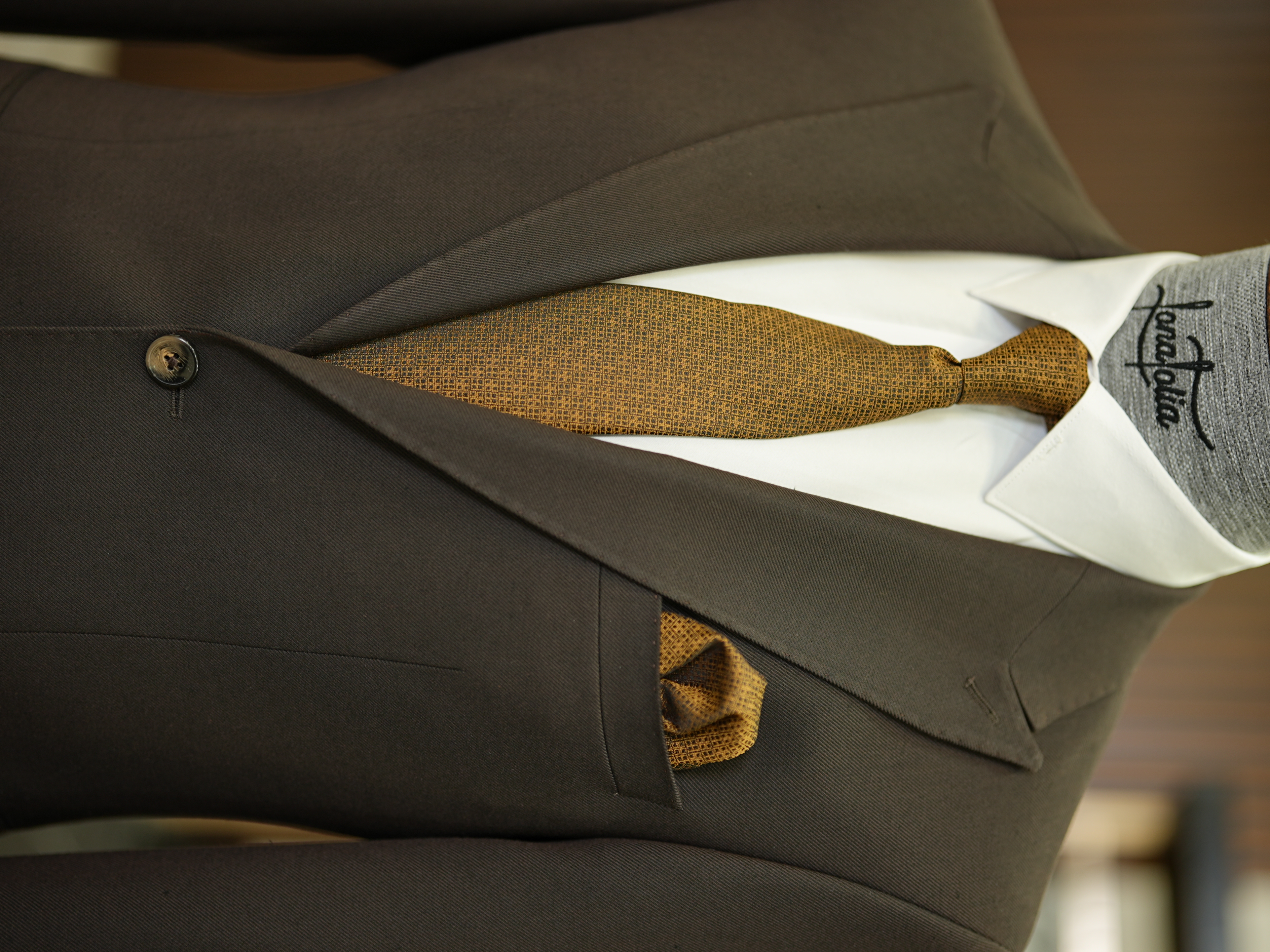Pantaloni da giacca da abito premium slim fit in stile italiano con cucitura a punto e mezza fodera - Marrone amaro