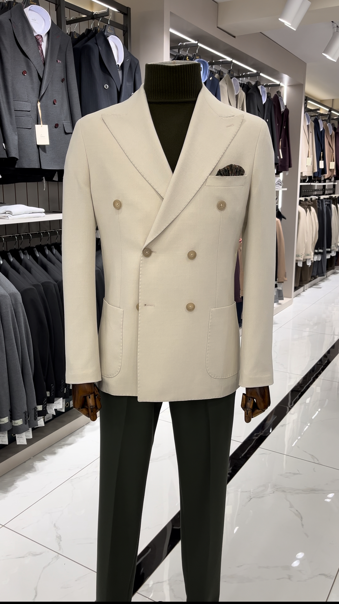 Premium Erkek Slim Fit İtalyan Stil Torba Cepli Punto Dikişli Astarsız Kruvaze Ceket-Bej