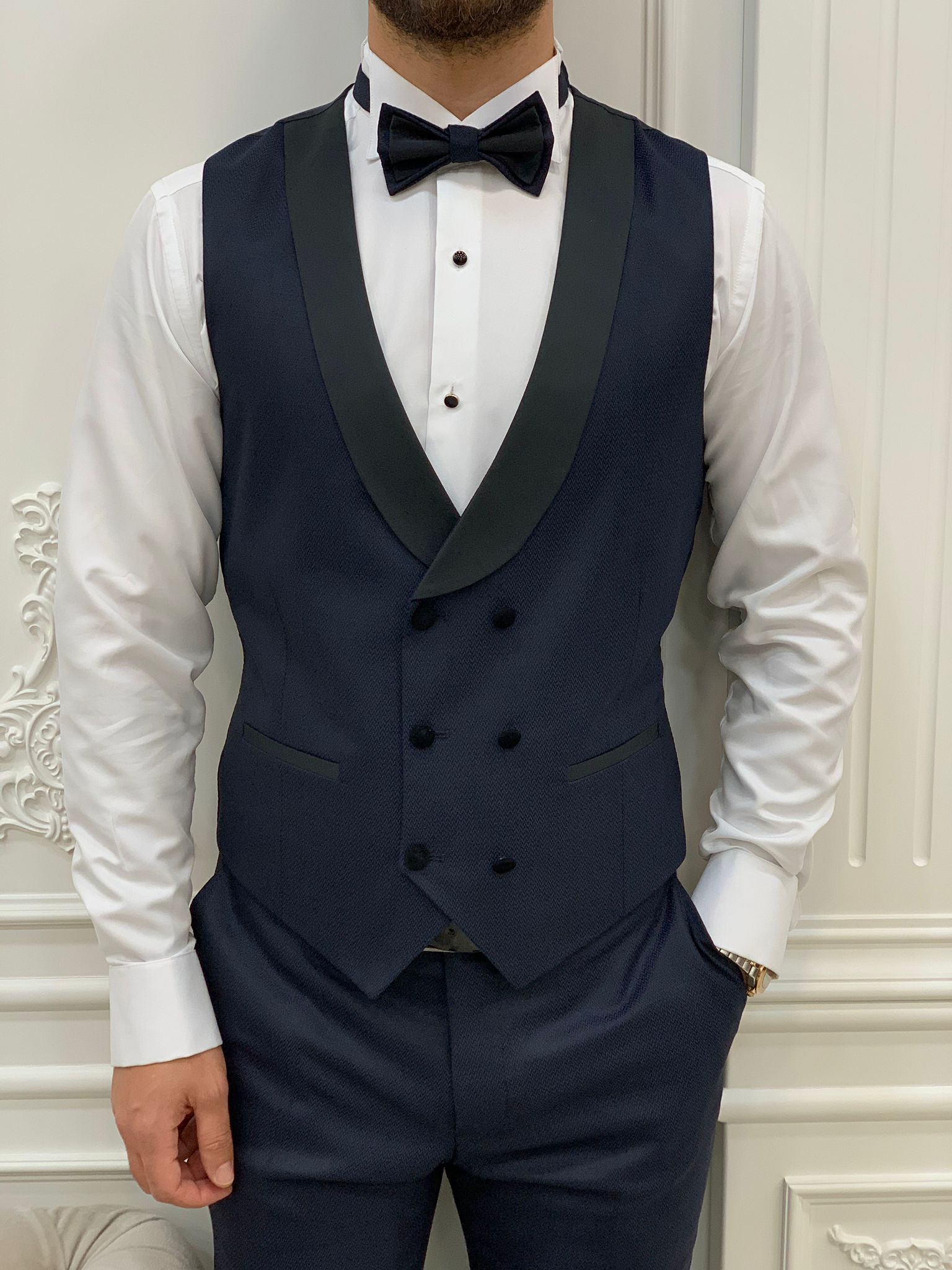Abito da sposo slim fit giacca da smoking gilet pantaloni papillon - blu navy
