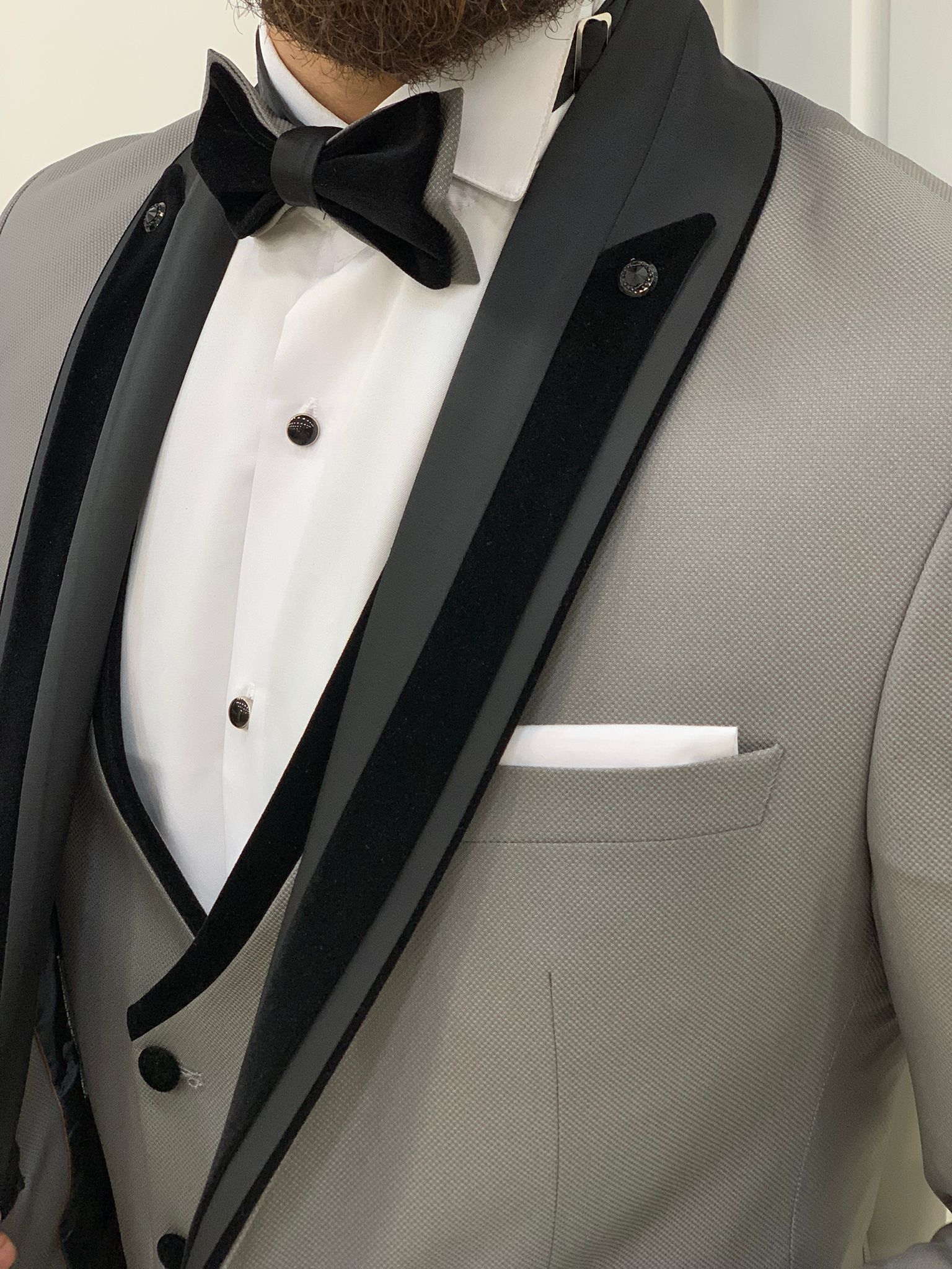 Abito da sposo slim fit giacca da smoking gilet pantaloni papillon - grigio