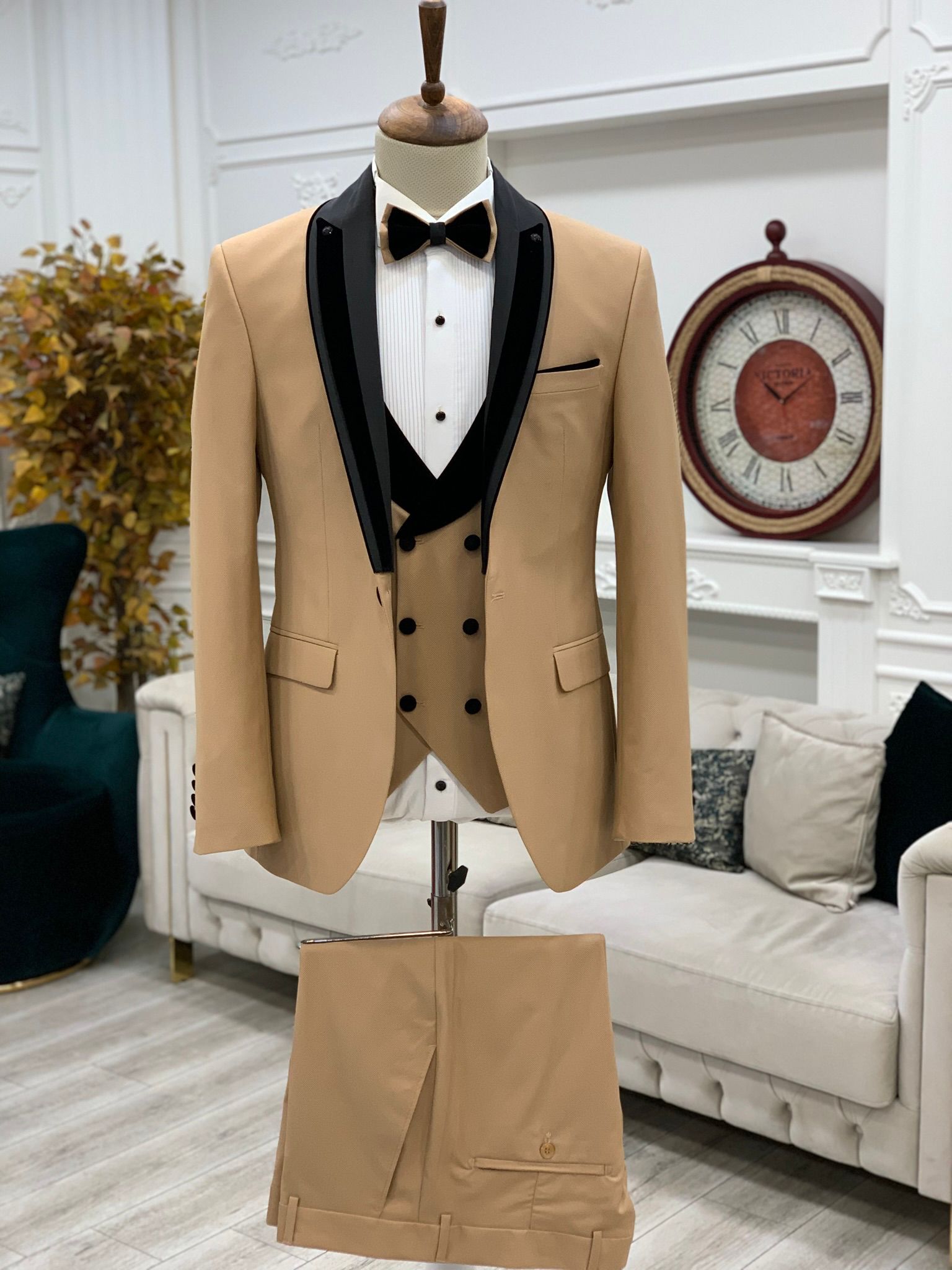 Abito da sposo slim fit giacca da smoking gilet pantaloni papillon - Crema