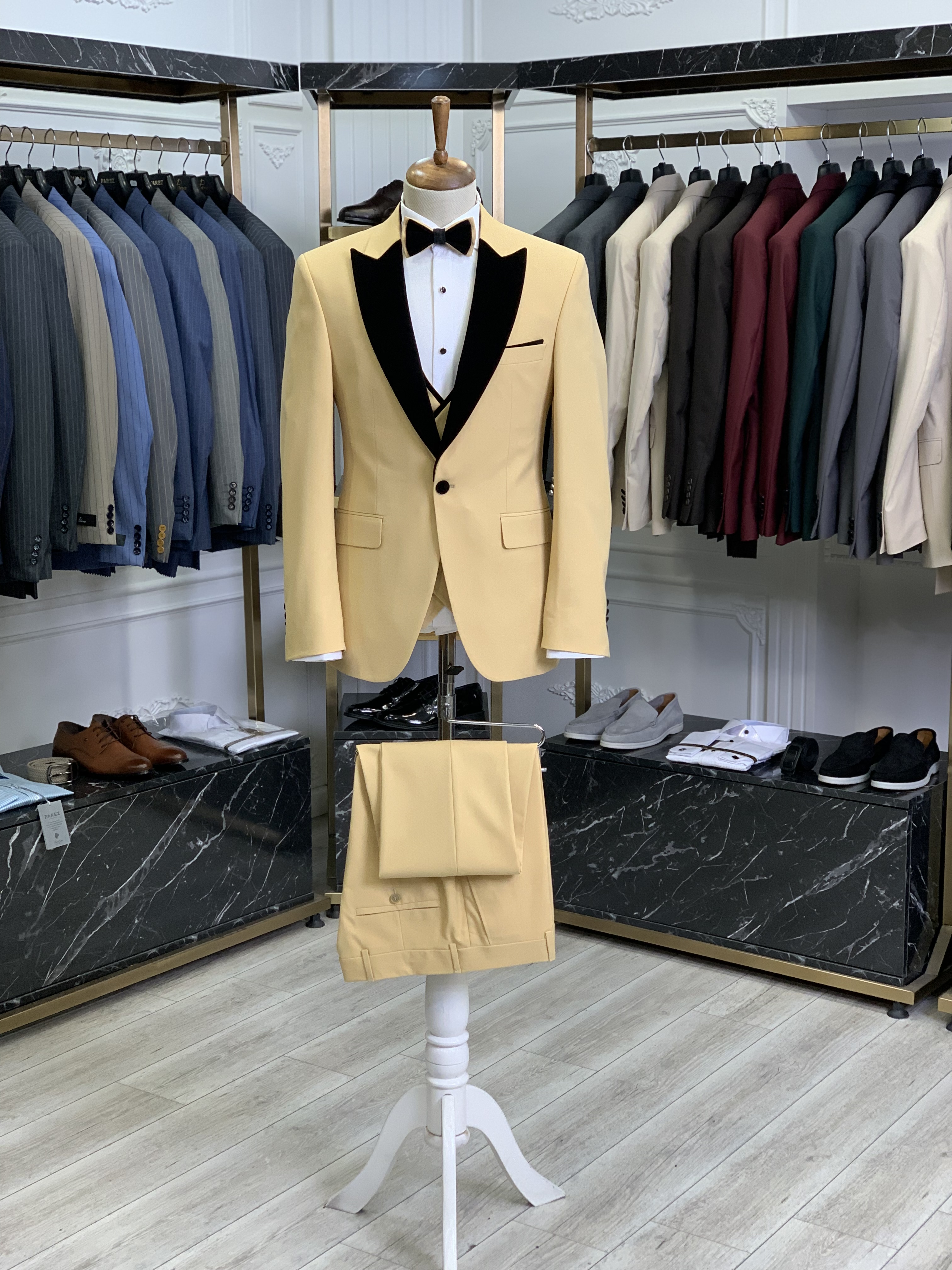 Slim Fit Smoking Bräutigam Anzug Jacke Weste Hose Fliege - Gelb