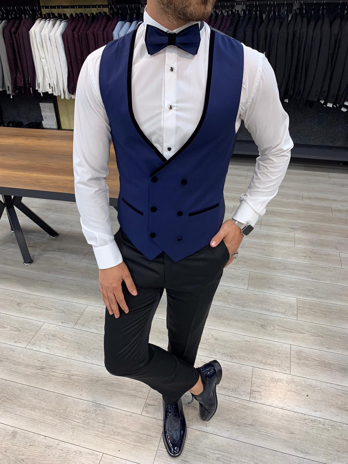 Abito da smoking slim fit, giacca, gilet, pantaloni, papillon - Blu navy
