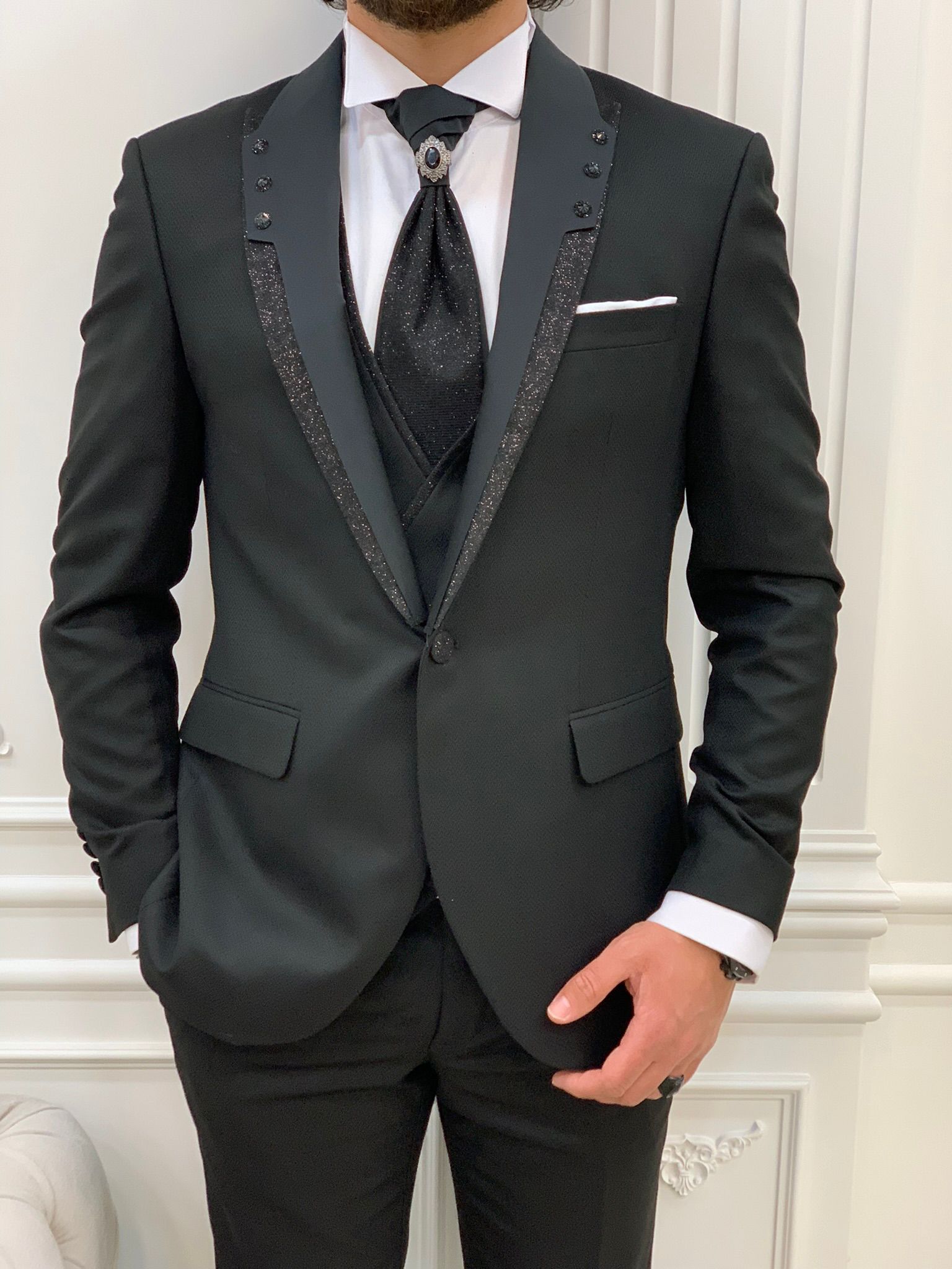 Slim Fit Tuxedo Groom Suit Jacket Vest Trousers Tie - Black