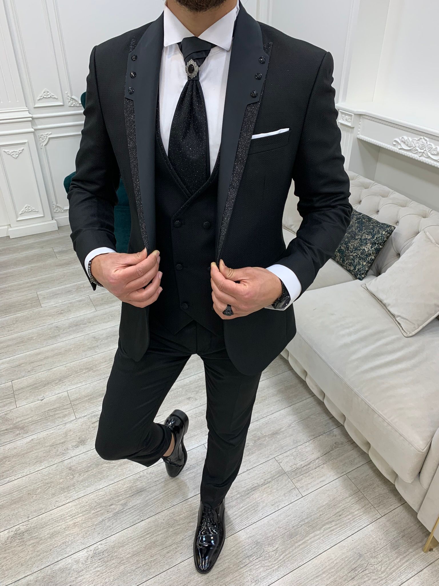 Slim Fit Tuxedo Groom Suit Jacket Vest Trousers Tie - Black