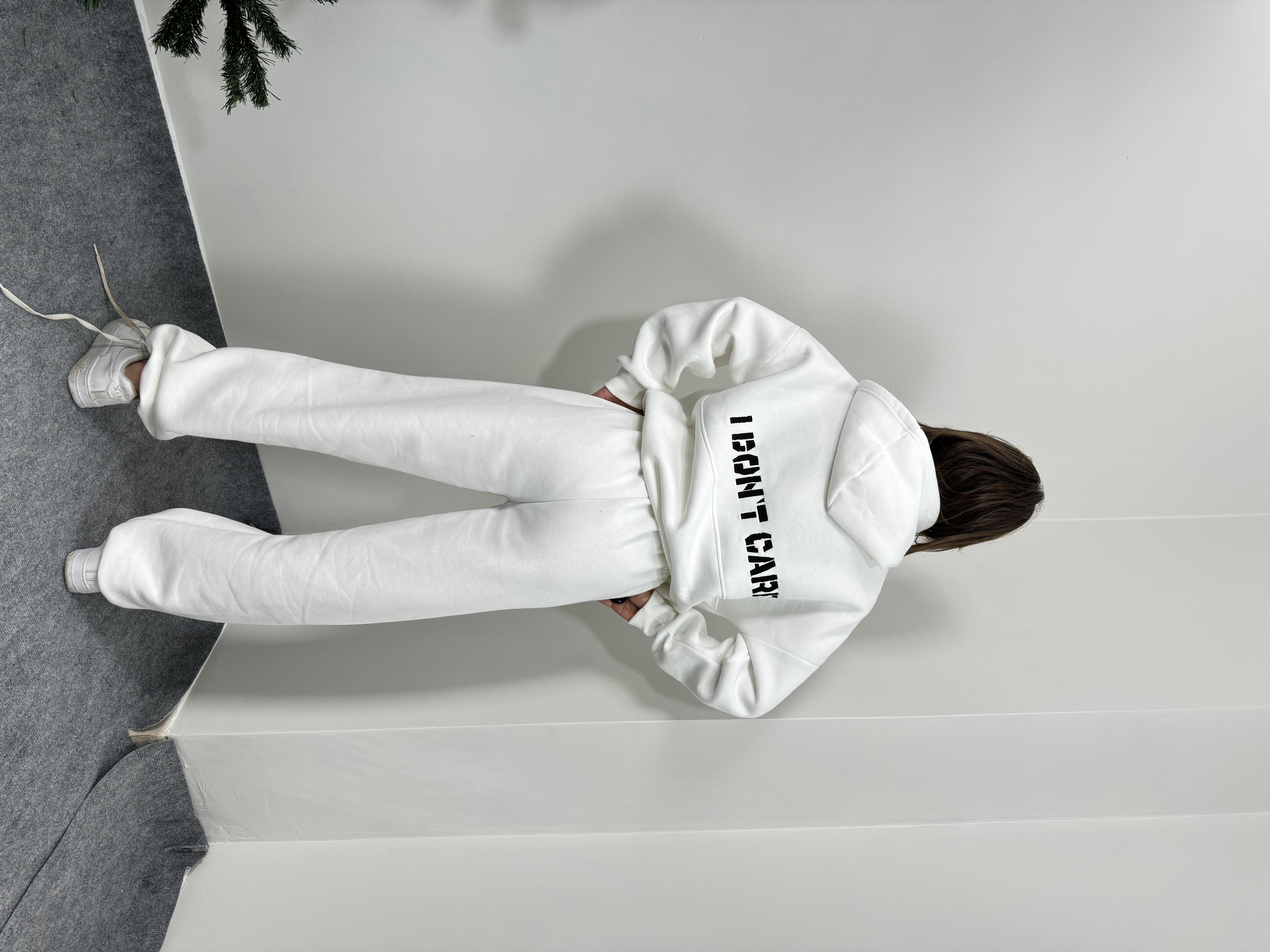 Beyaz Üç iplik Şardonu Yazı Baskılı Eşofman Takımı