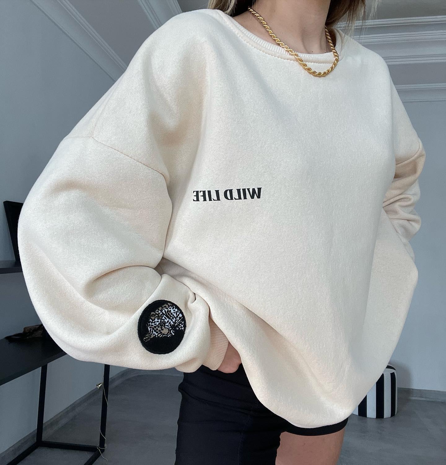 Kaplan Nakışlı Şardonlu Sweat