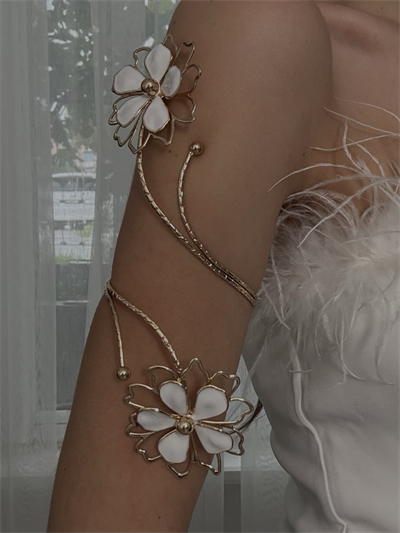 Bloossom Dance Gold Pazu Bileklik