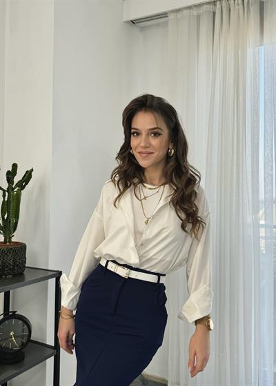 Düğme Detaylı Gömlek 