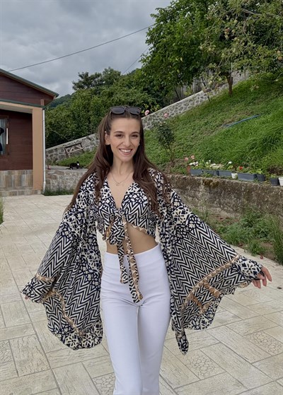 Lumiera İthaal Etnik Desenn kelebek Kol Lacivert Deseli Bolero